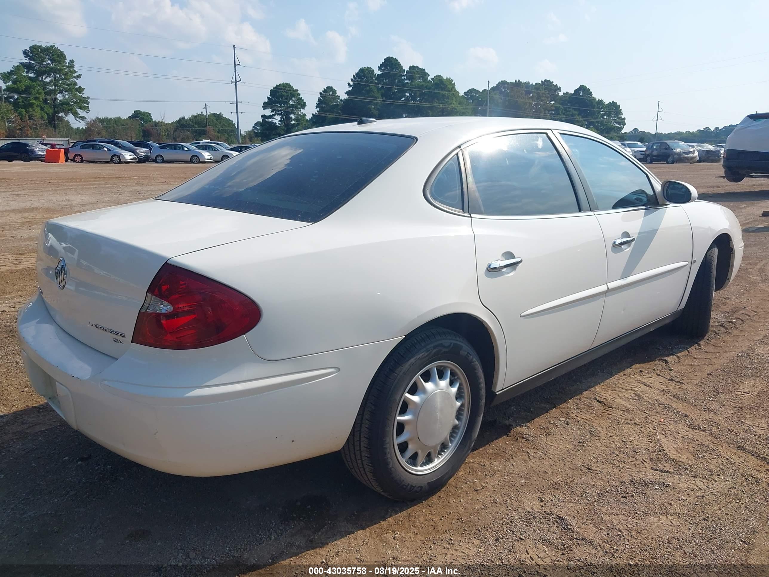 BUICK LACROSSE image 4
