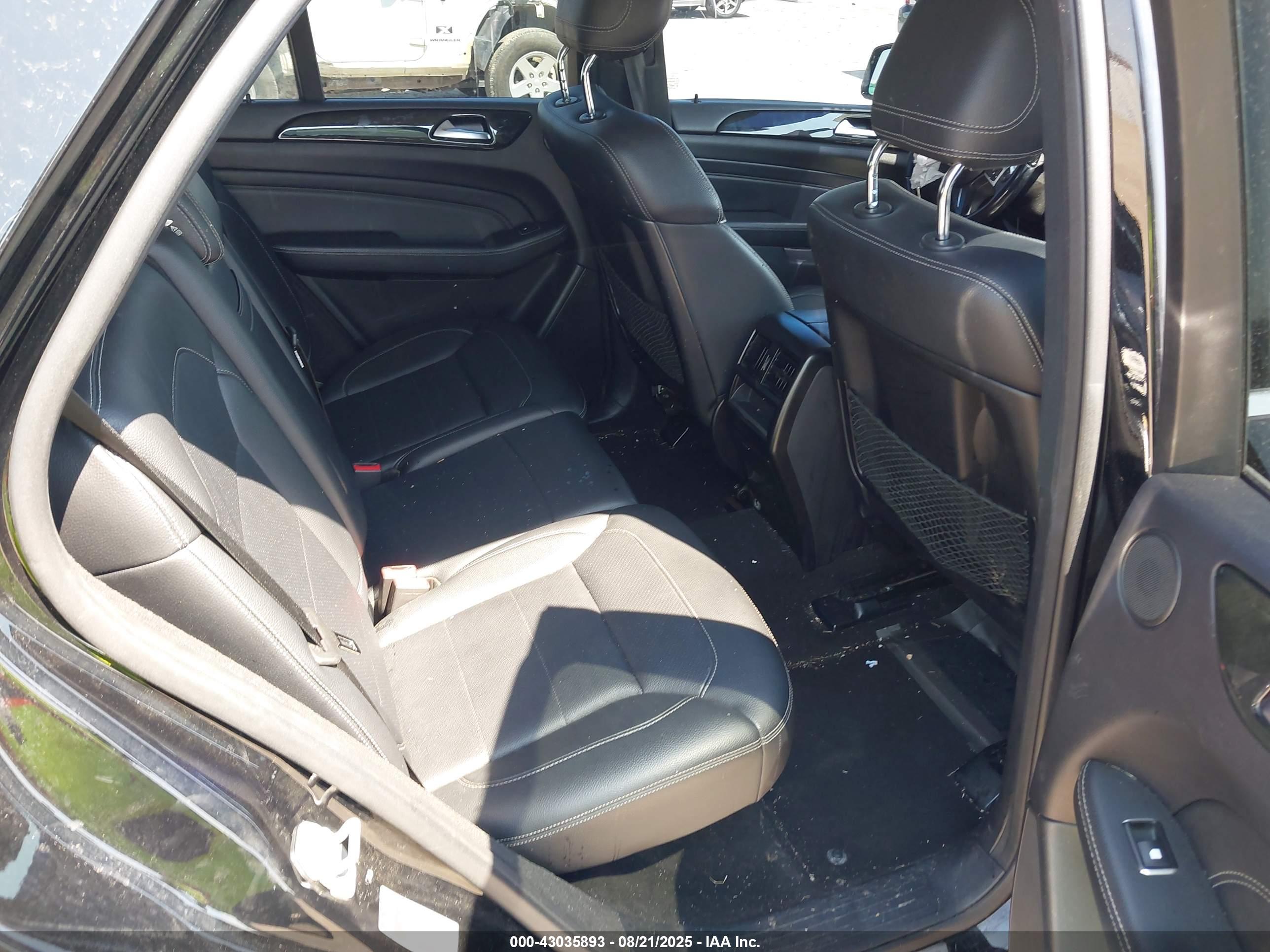 MERCEDES-BENZ ML image 8