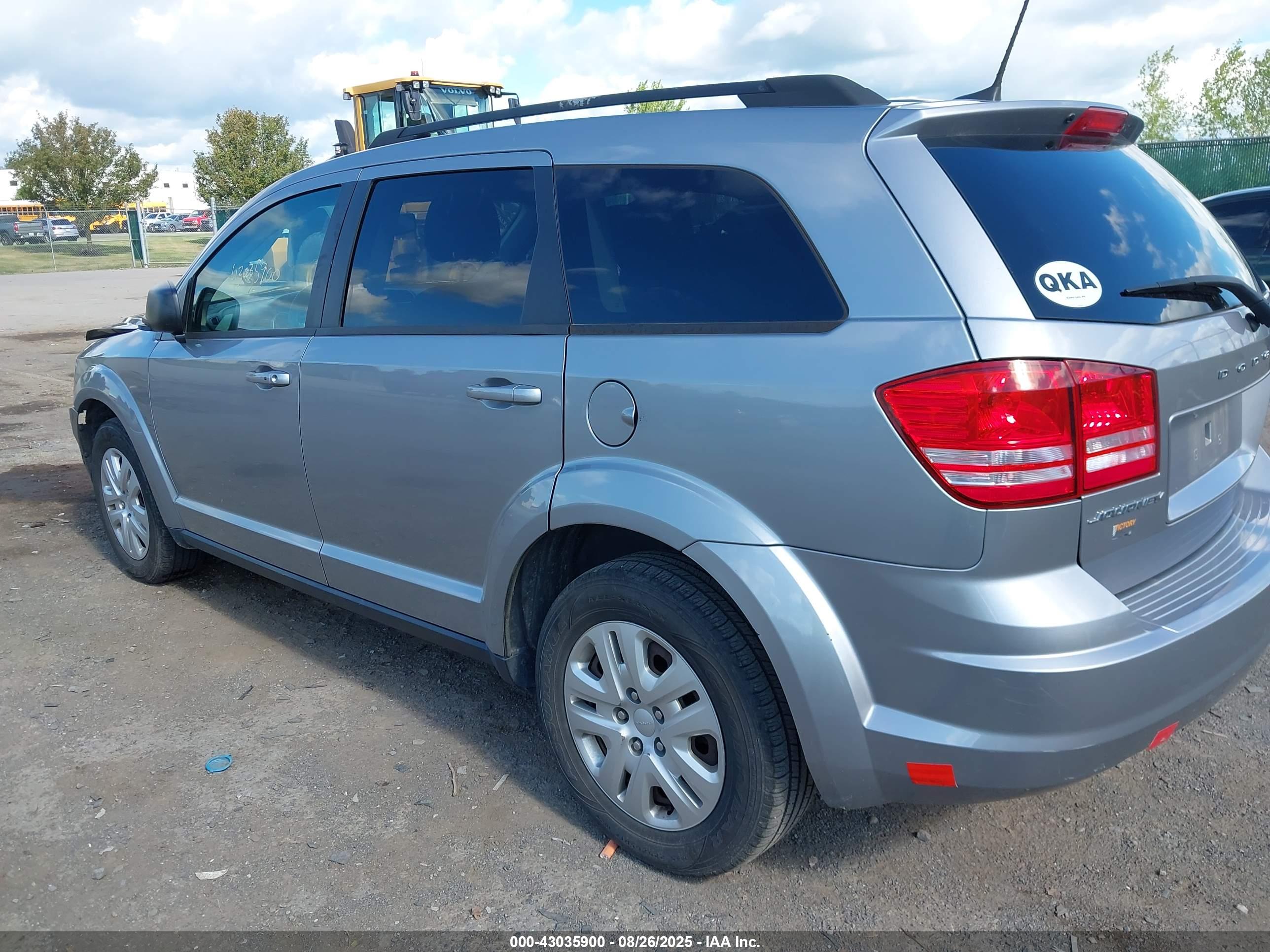 DODGE JOURNEY image 3