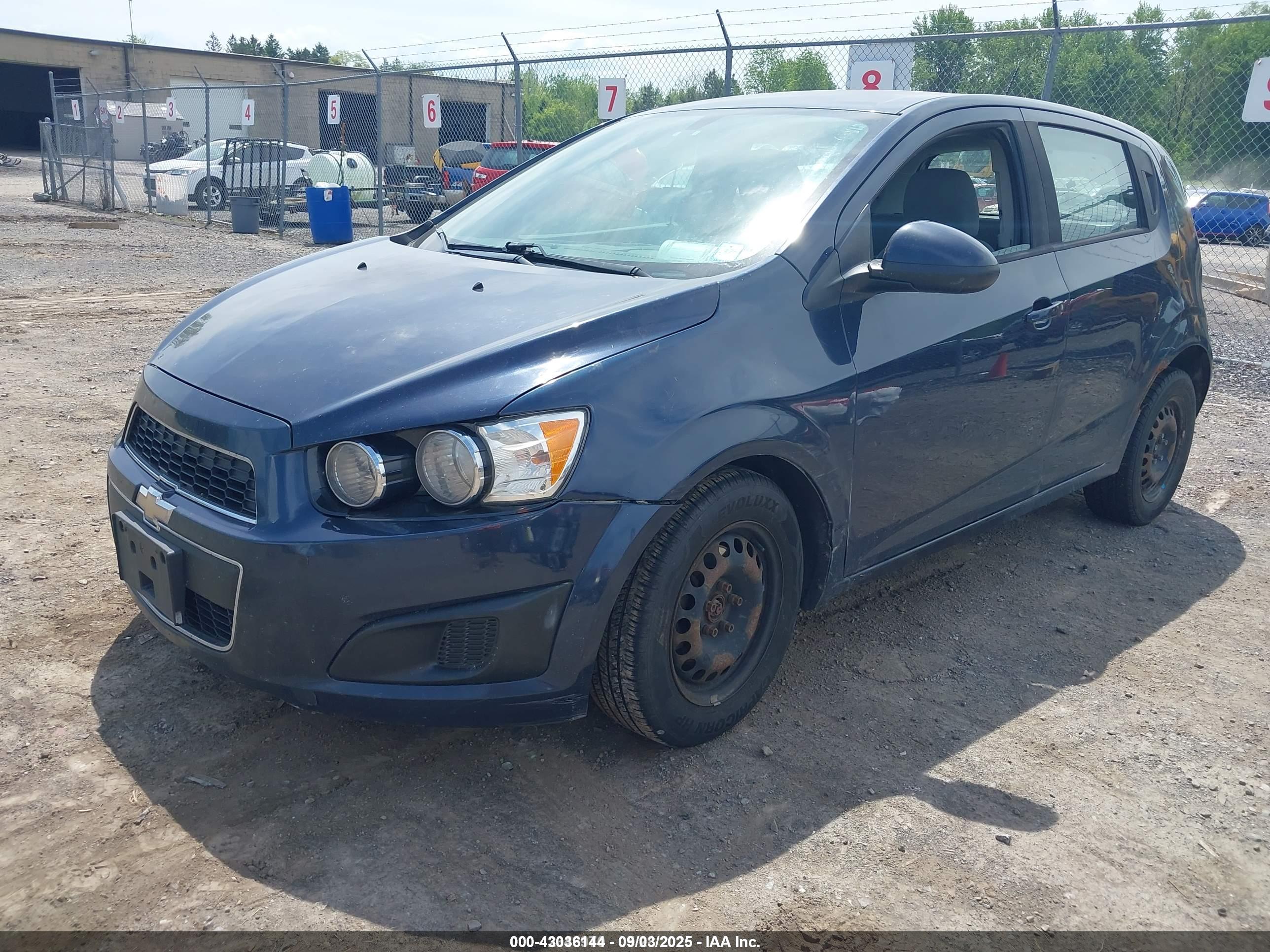 CHEVROLET SONIC image 2
