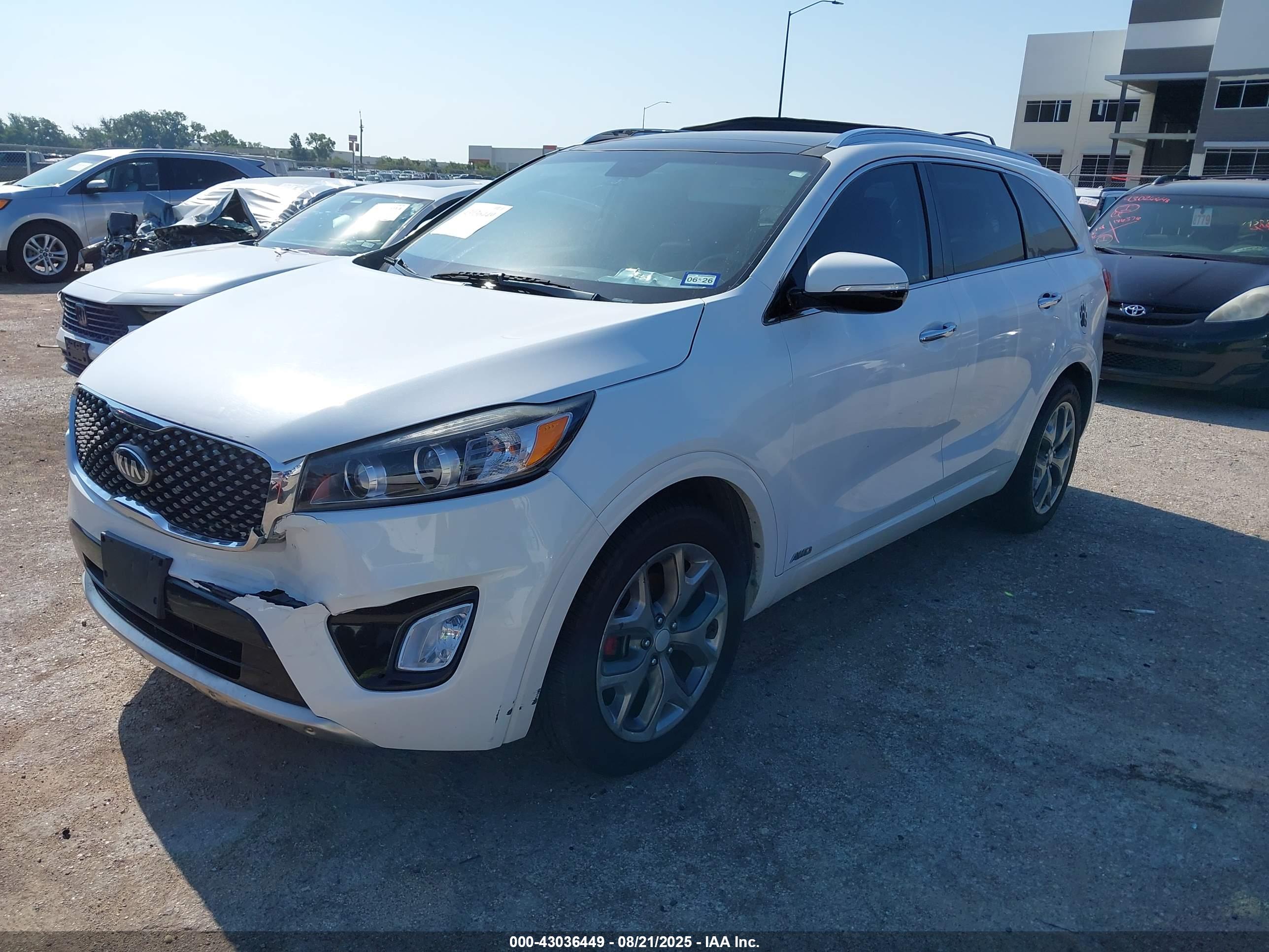 KIA SORENTO image 2