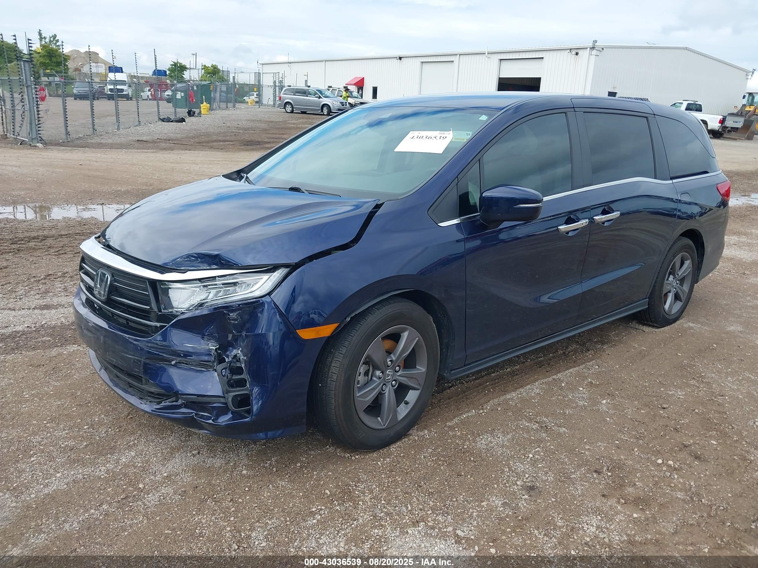 HONDA ODYSSEY image 2