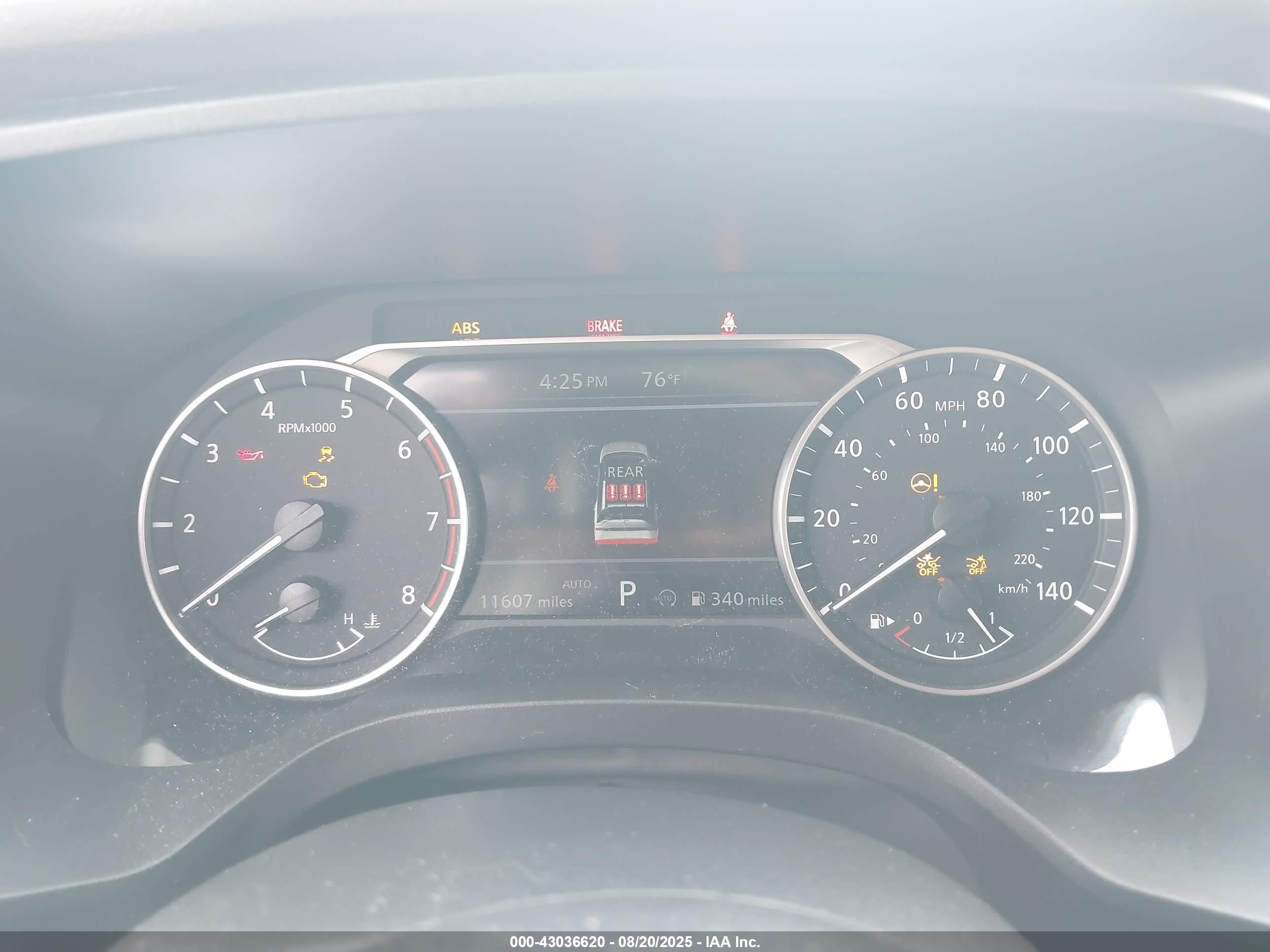 NISSAN ROGUE image 7