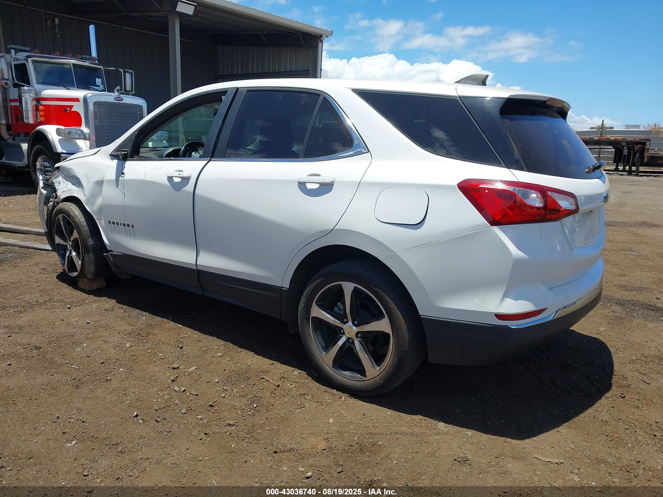 CHEVROLET EQUINOX image 3