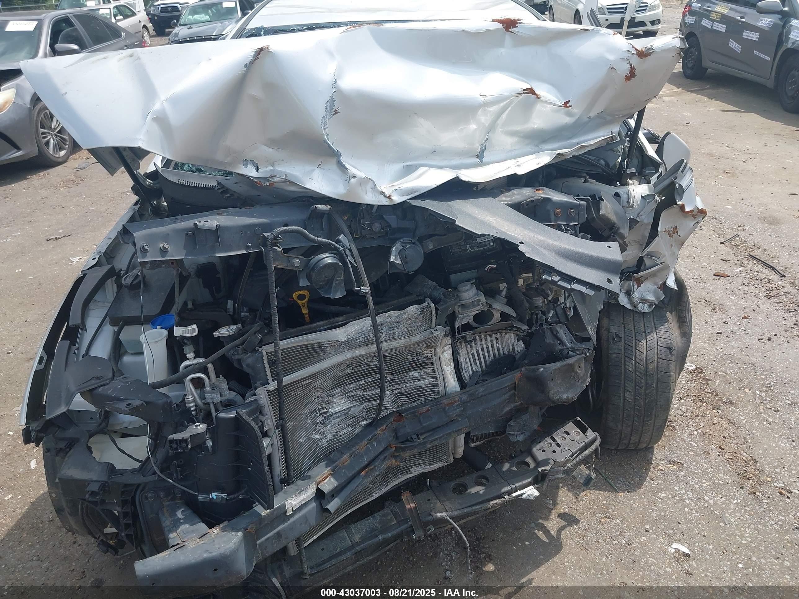 HYUNDAI SONATA image 10
