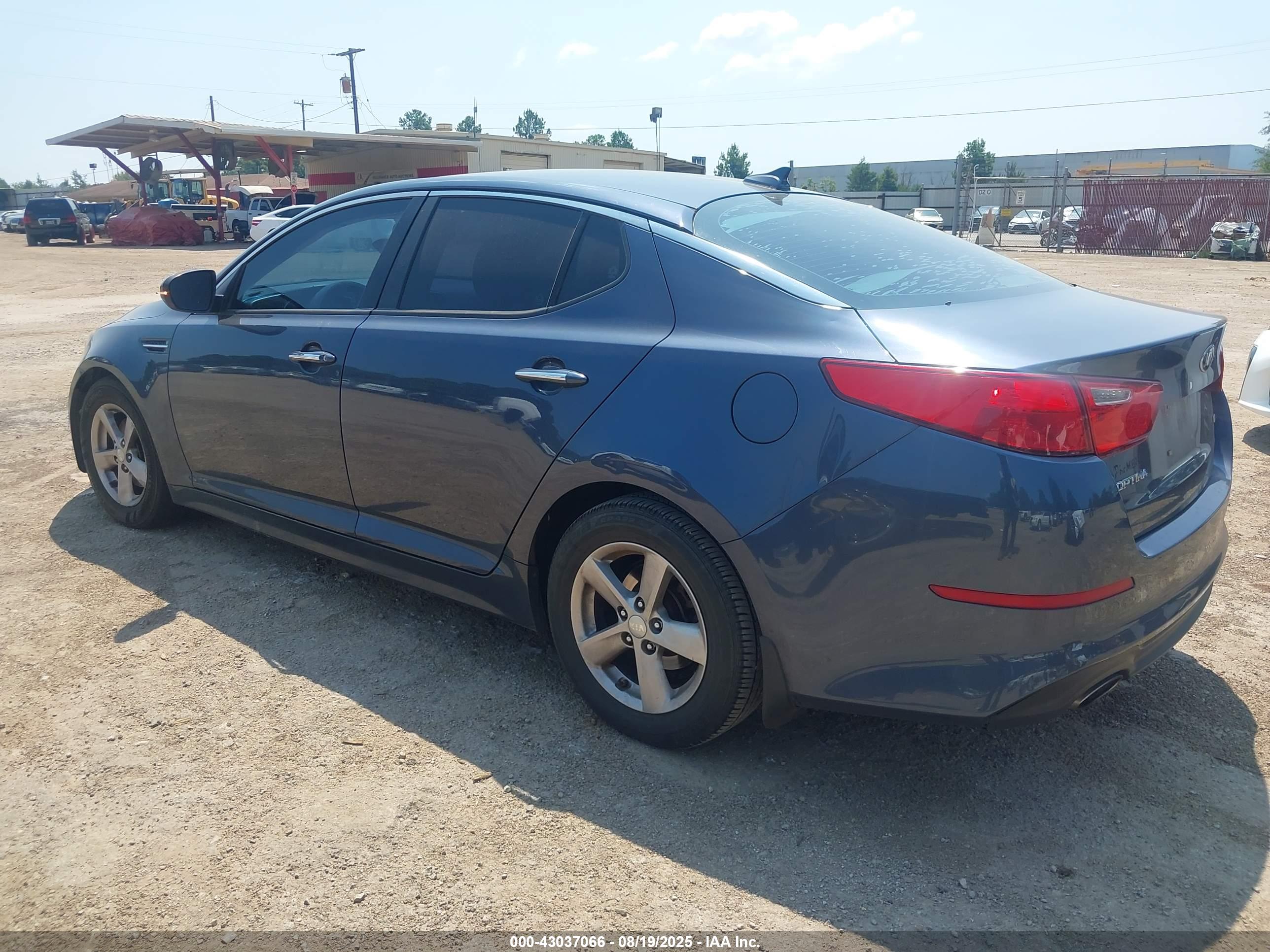 KIA OPTIMA image 3