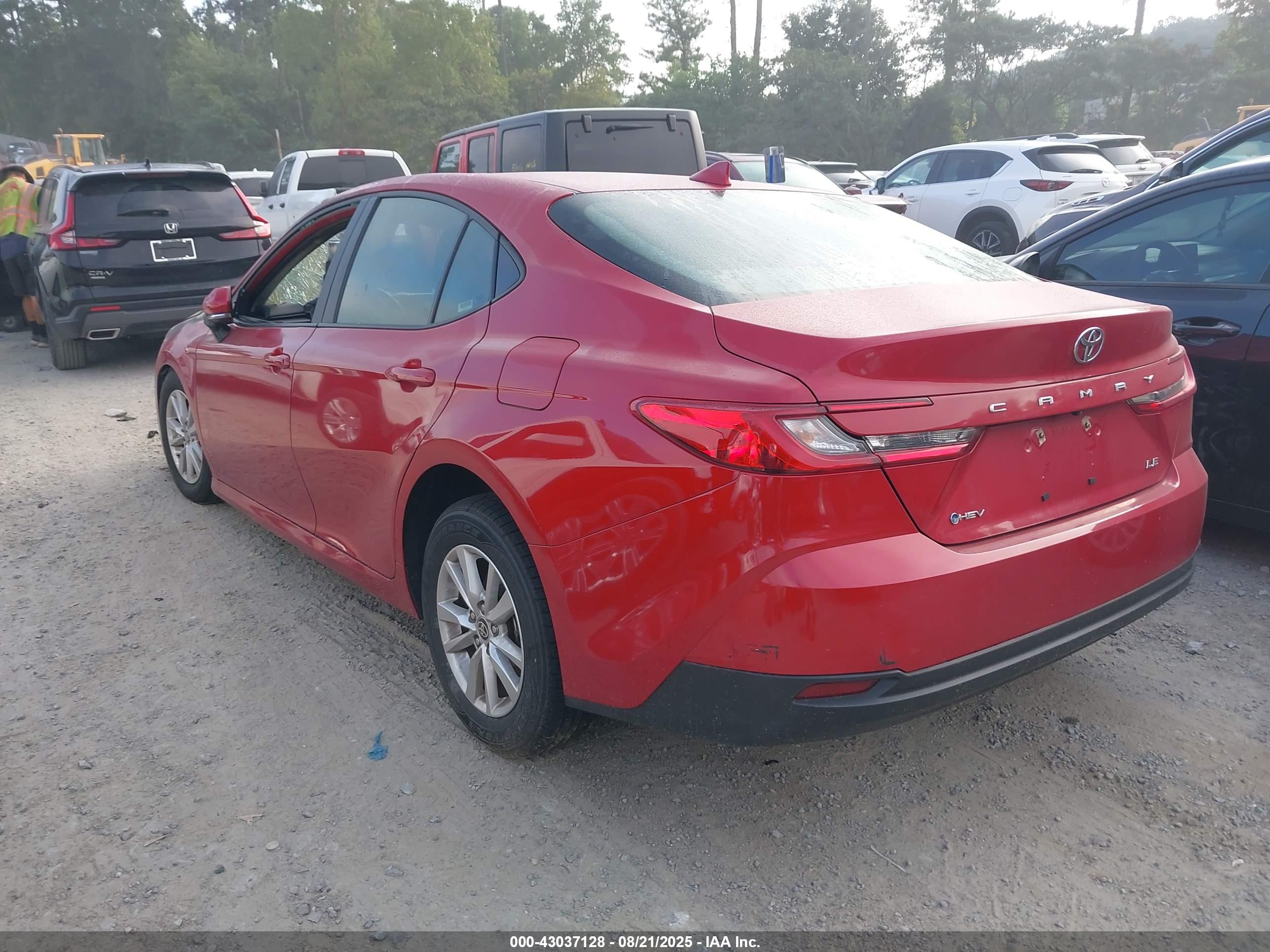 TOYOTA CAMRY image 3