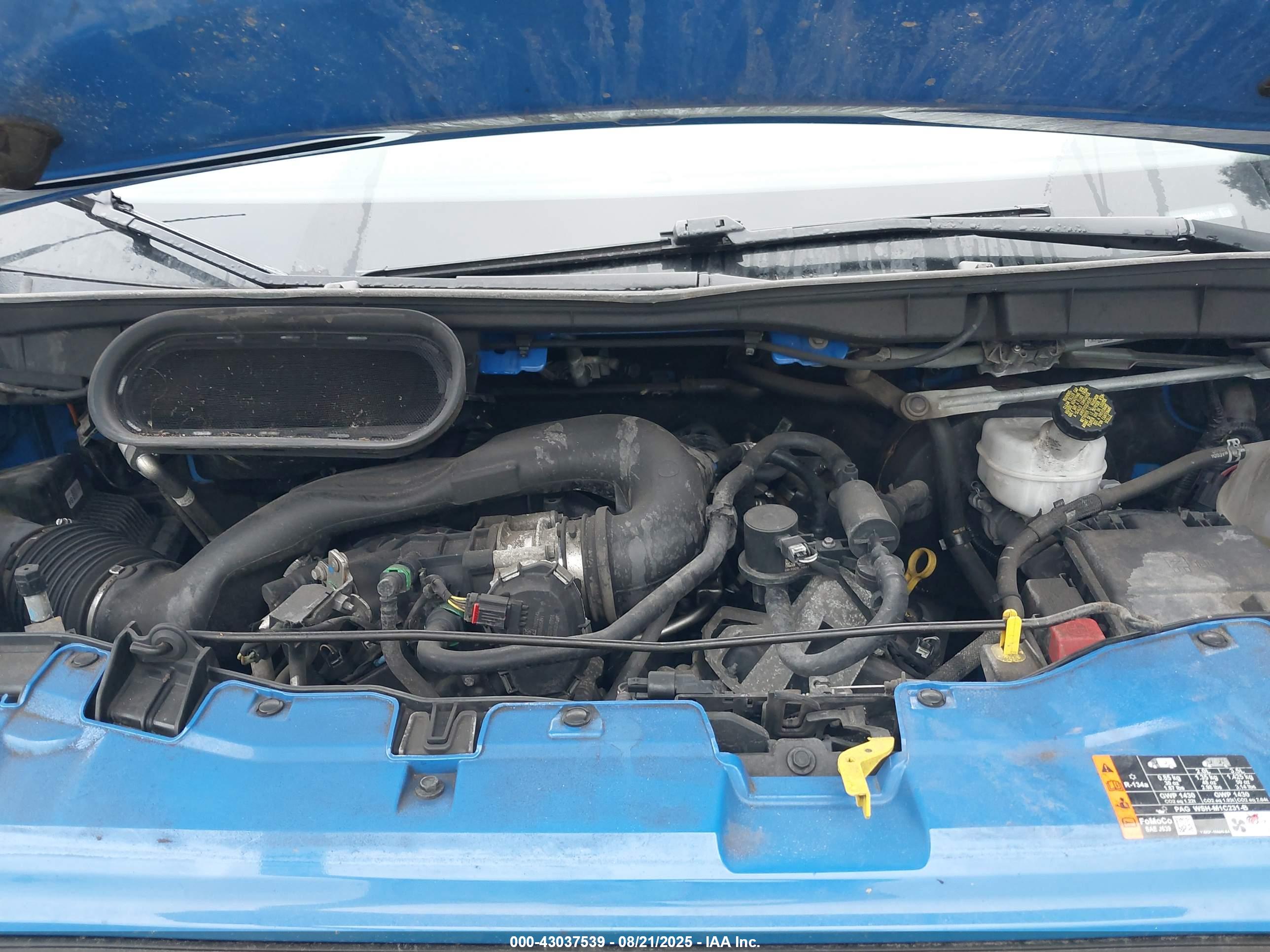 FORD TRANSIT-250 image 10