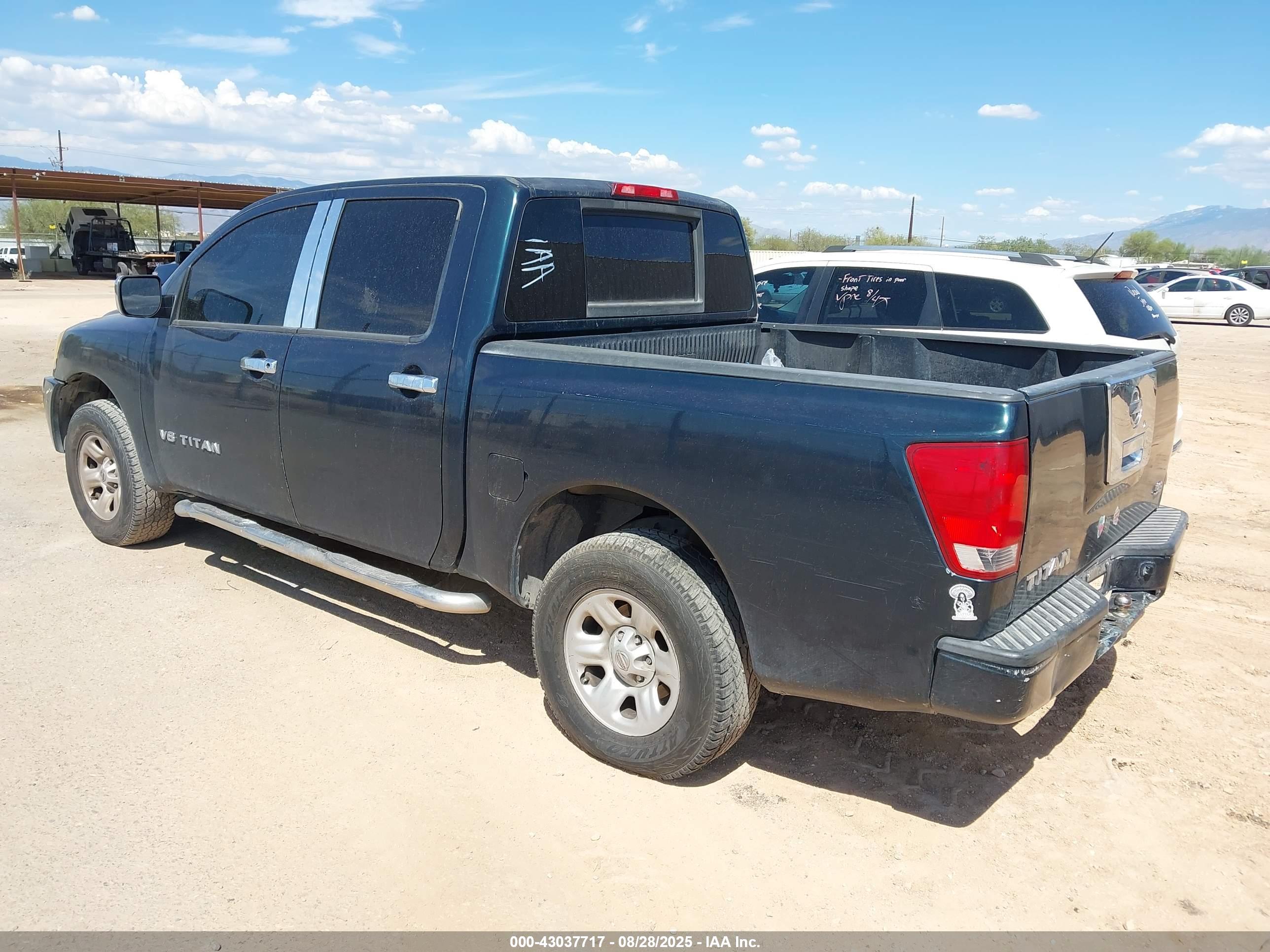 NISSAN TITAN image 3