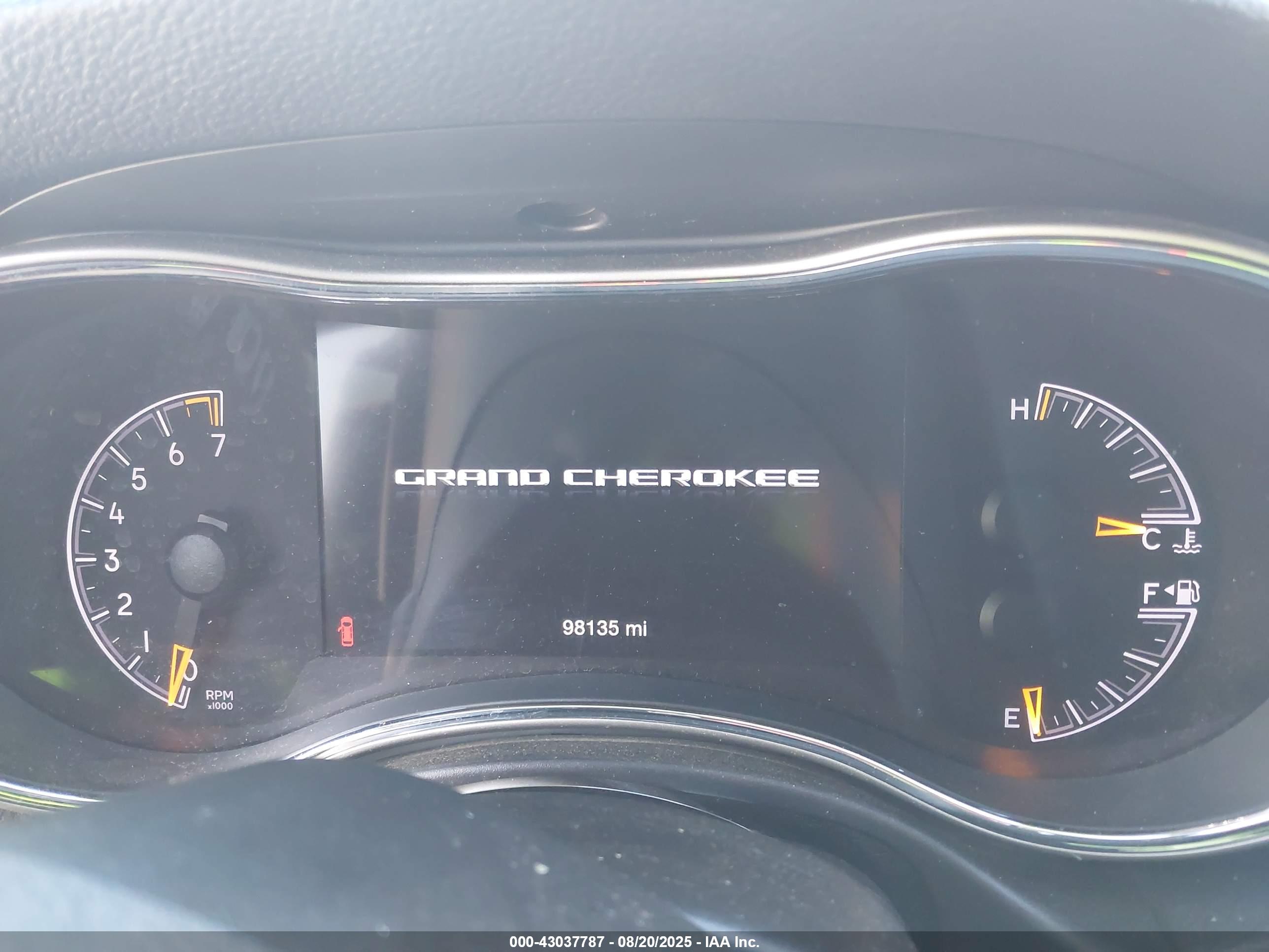 JEEP GRAND image 7
