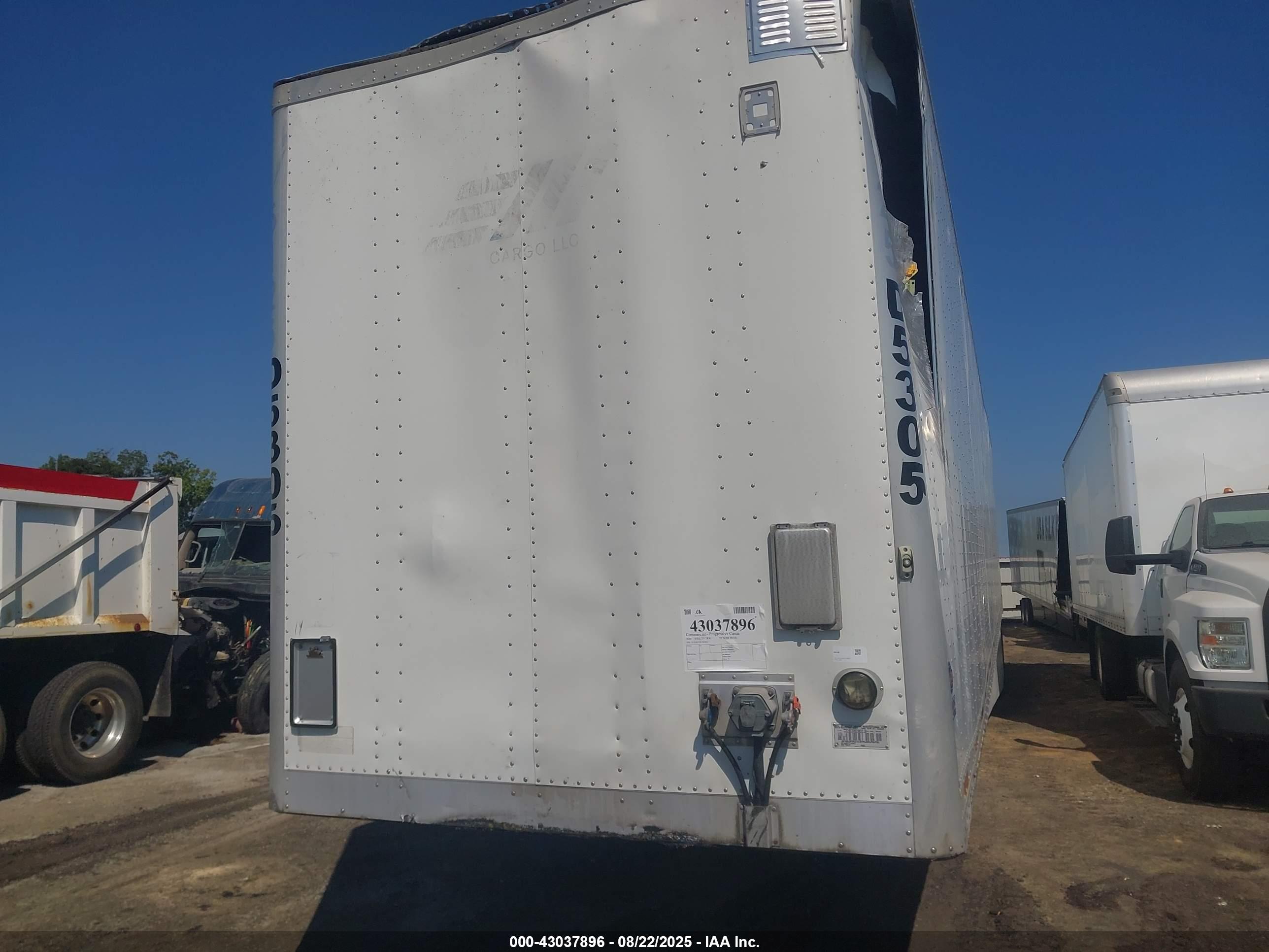 UTILITY TRAILER image 10