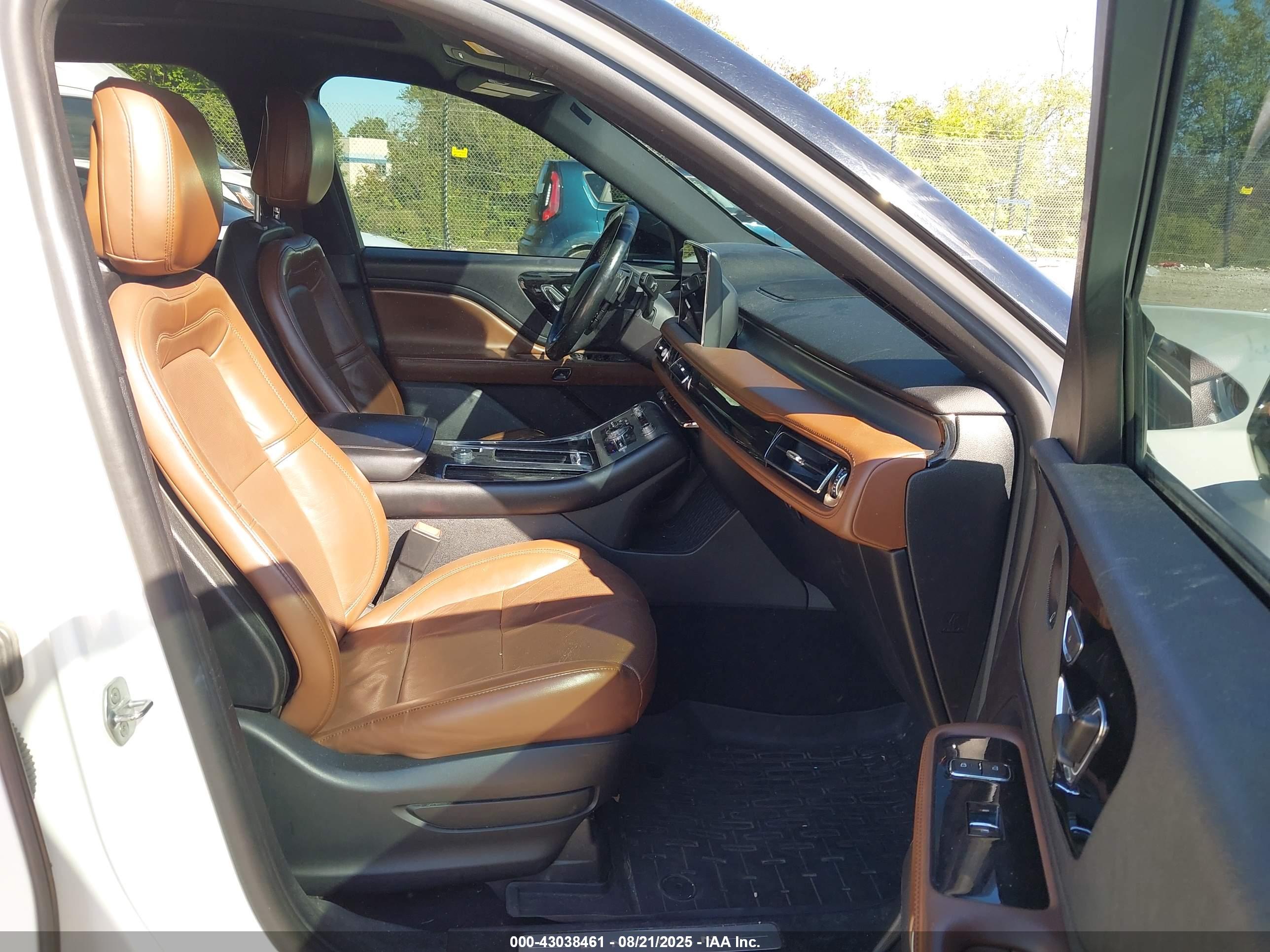 LINCOLN AVIATOR image 5