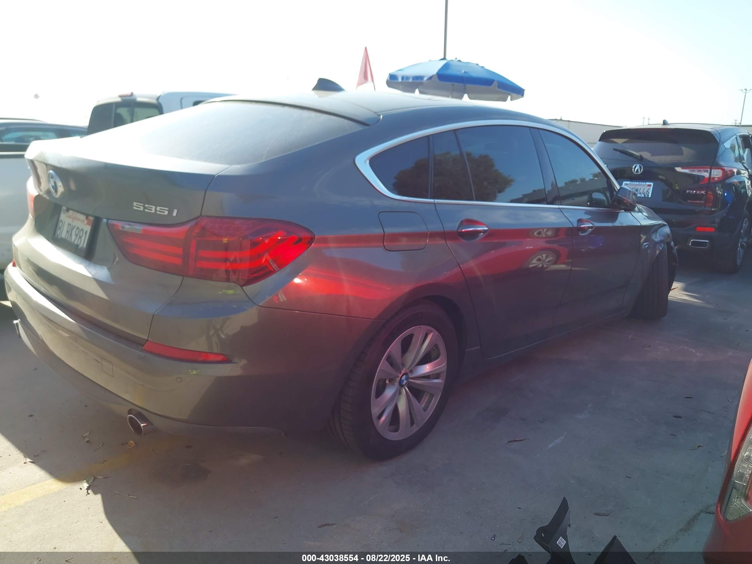 BMW 535I image 4