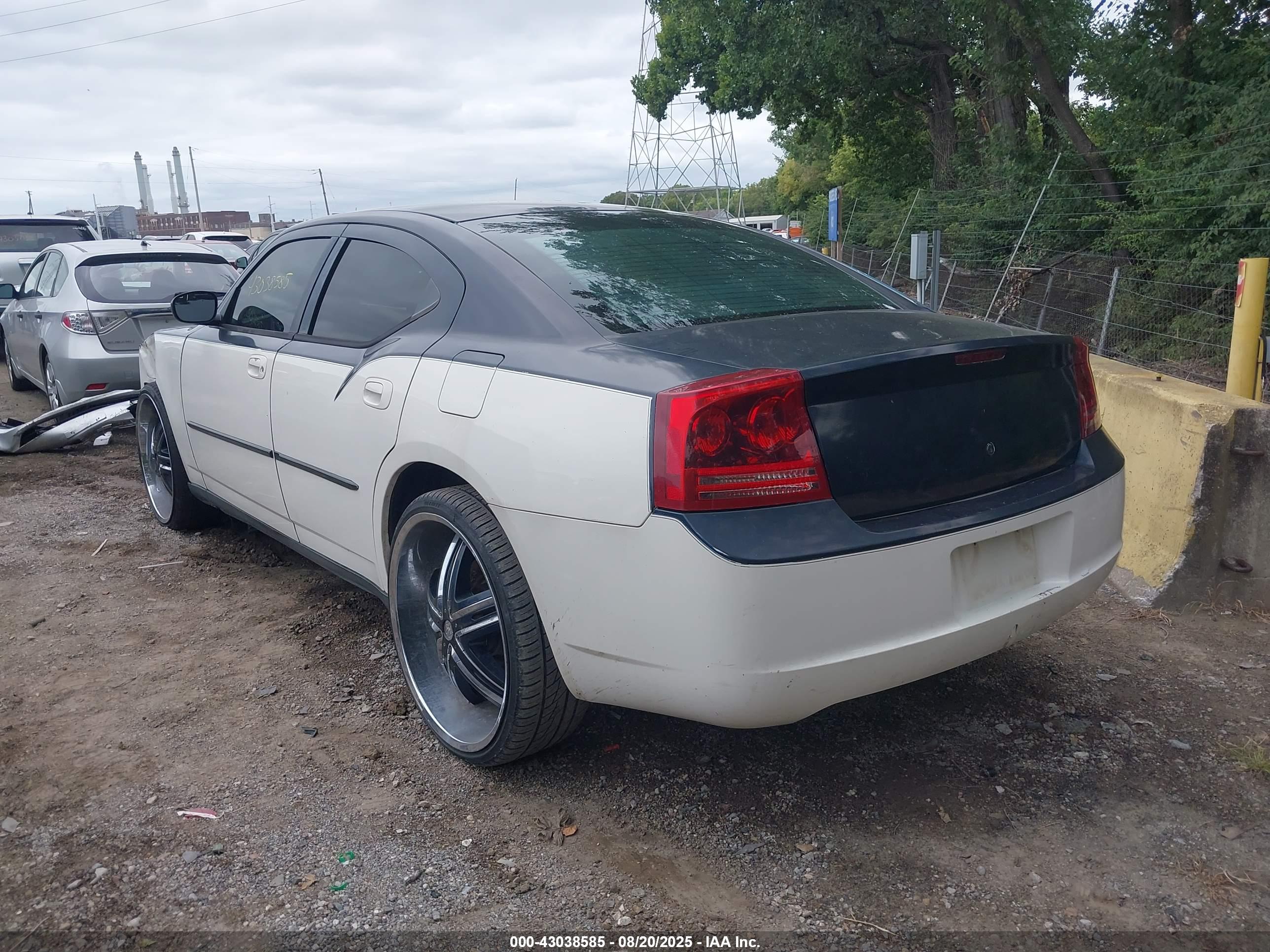 DODGE CHARGER image 3