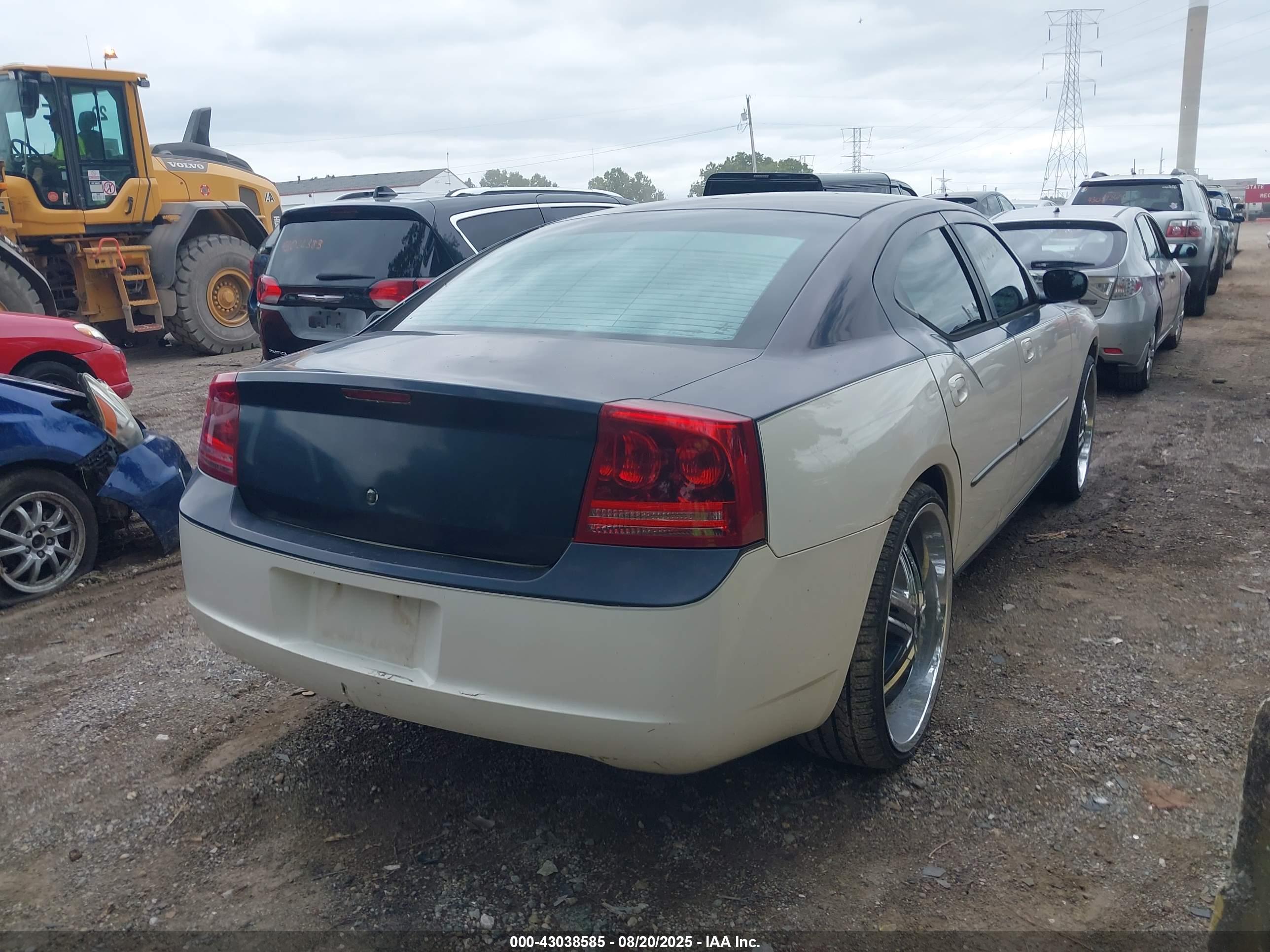 DODGE CHARGER image 4