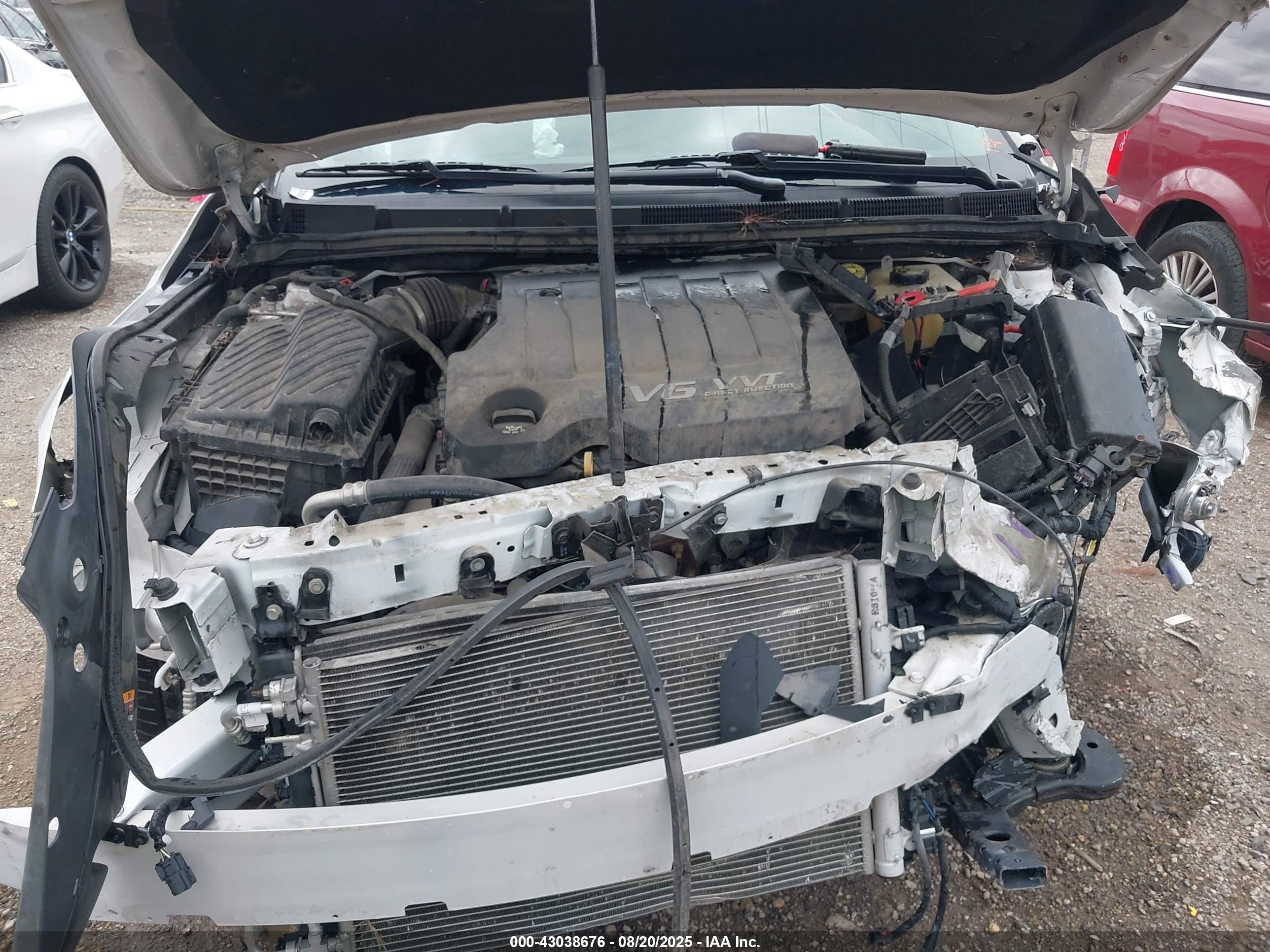 BUICK LACROSSE image 10
