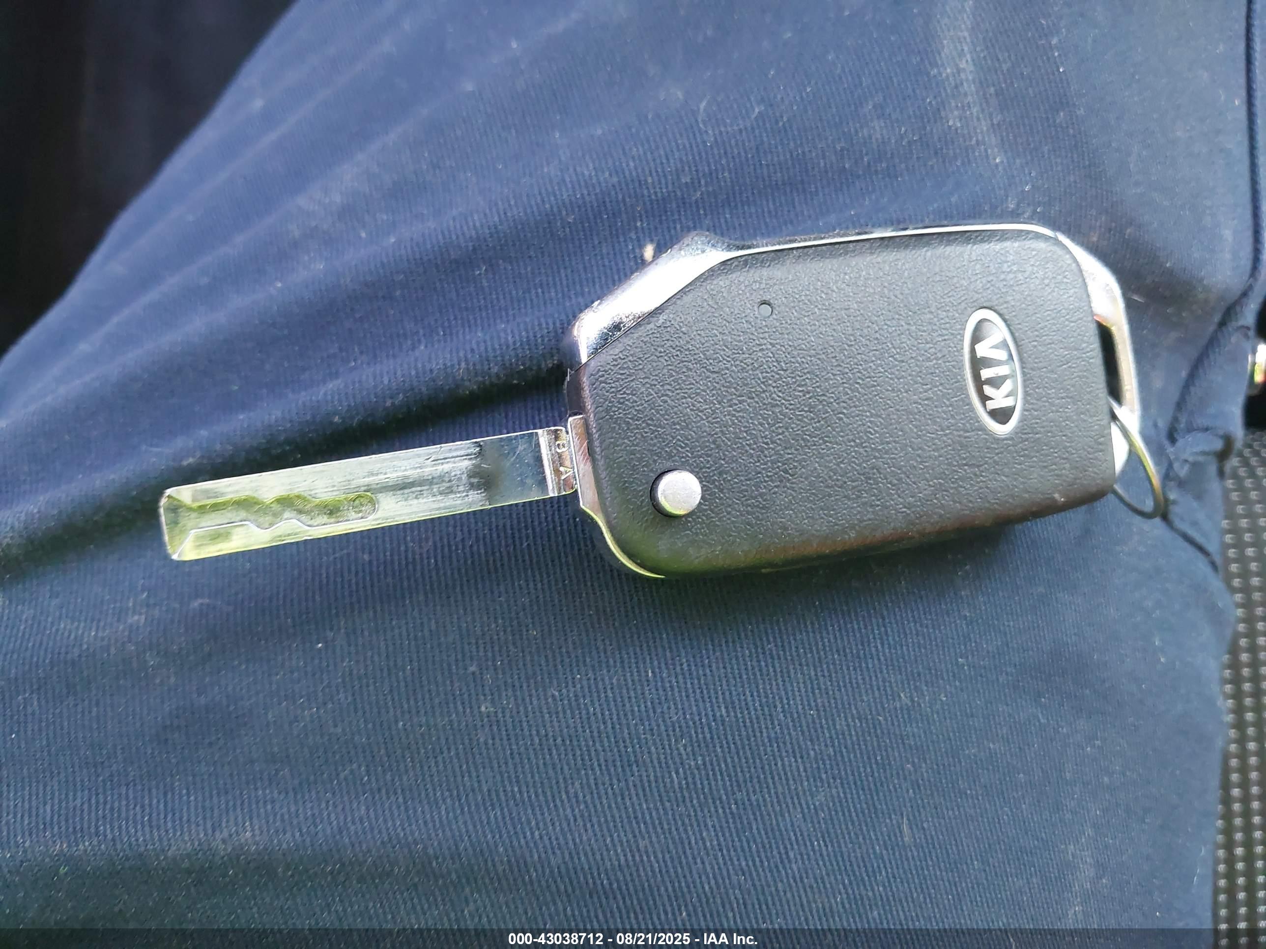 KIA FORTE image 11