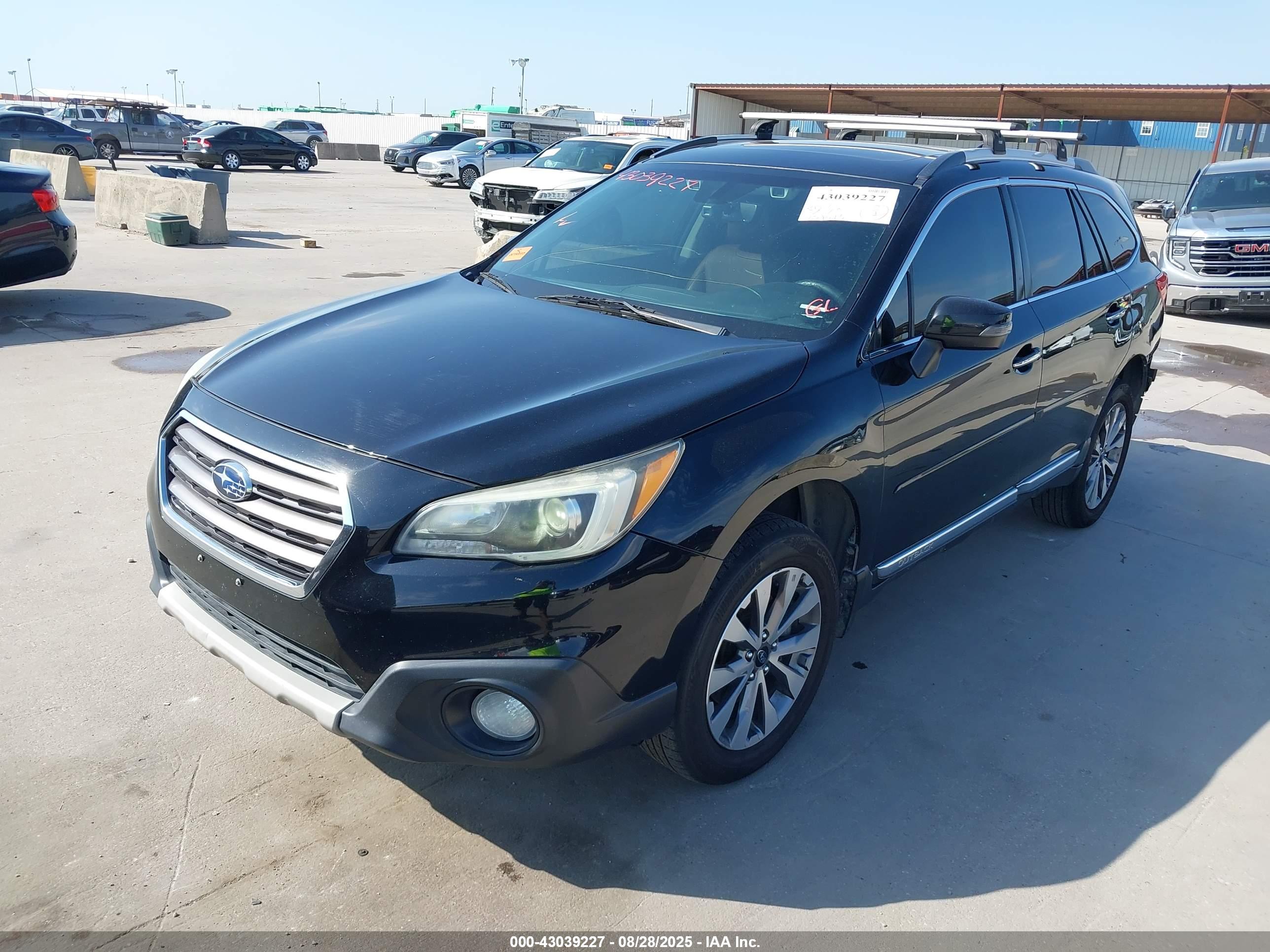 SUBARU OUTBACK image 2