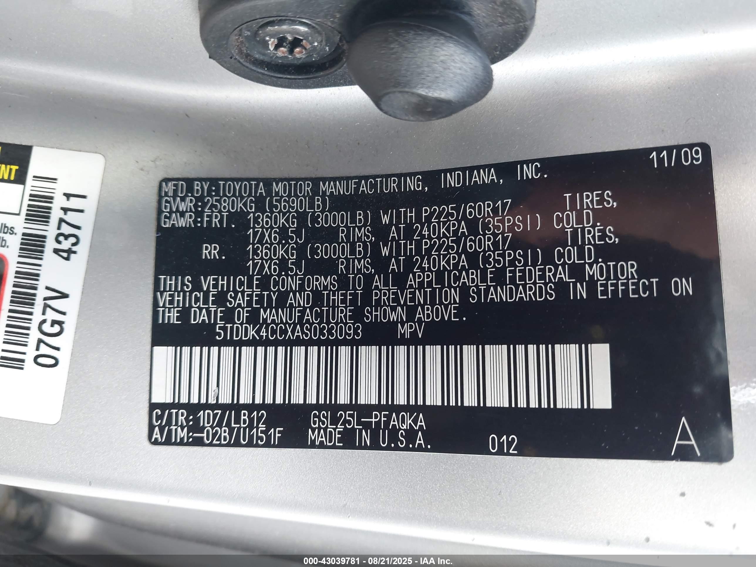 TOYOTA SIENNA image 9