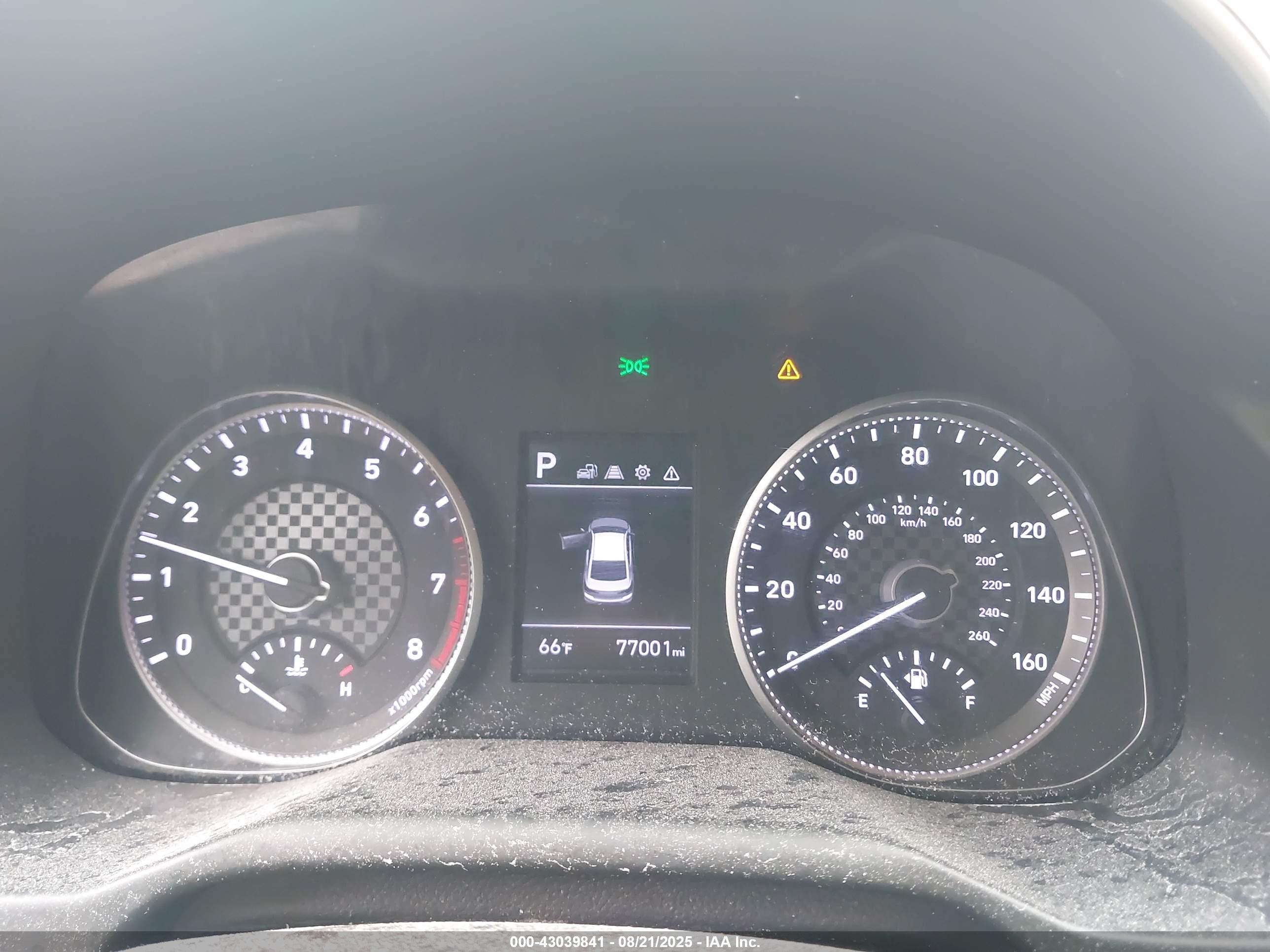 HYUNDAI ELANTRA image 7
