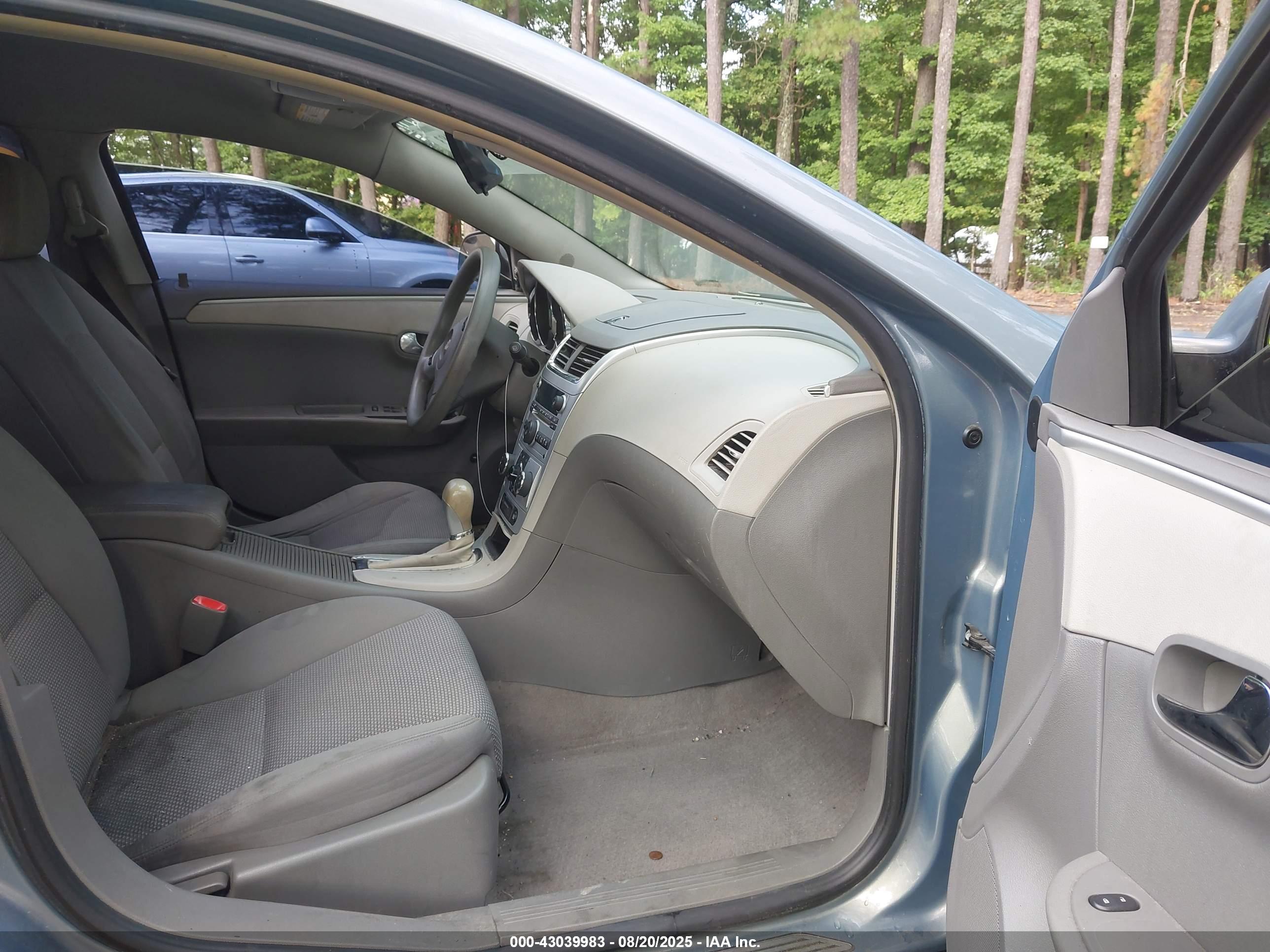 CHEVROLET MALIBU image 5