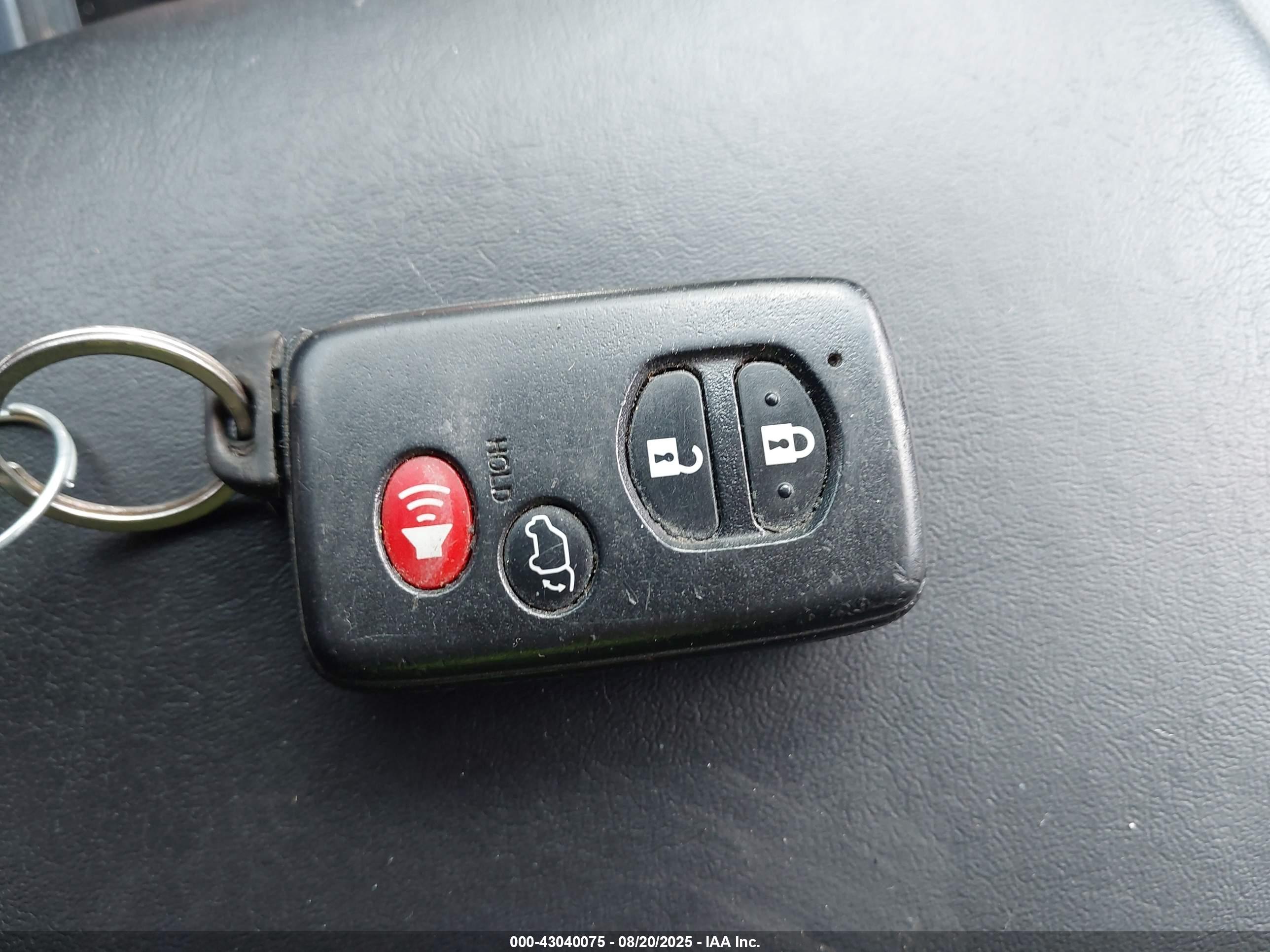 TOYOTA HIGHLANDER image 11