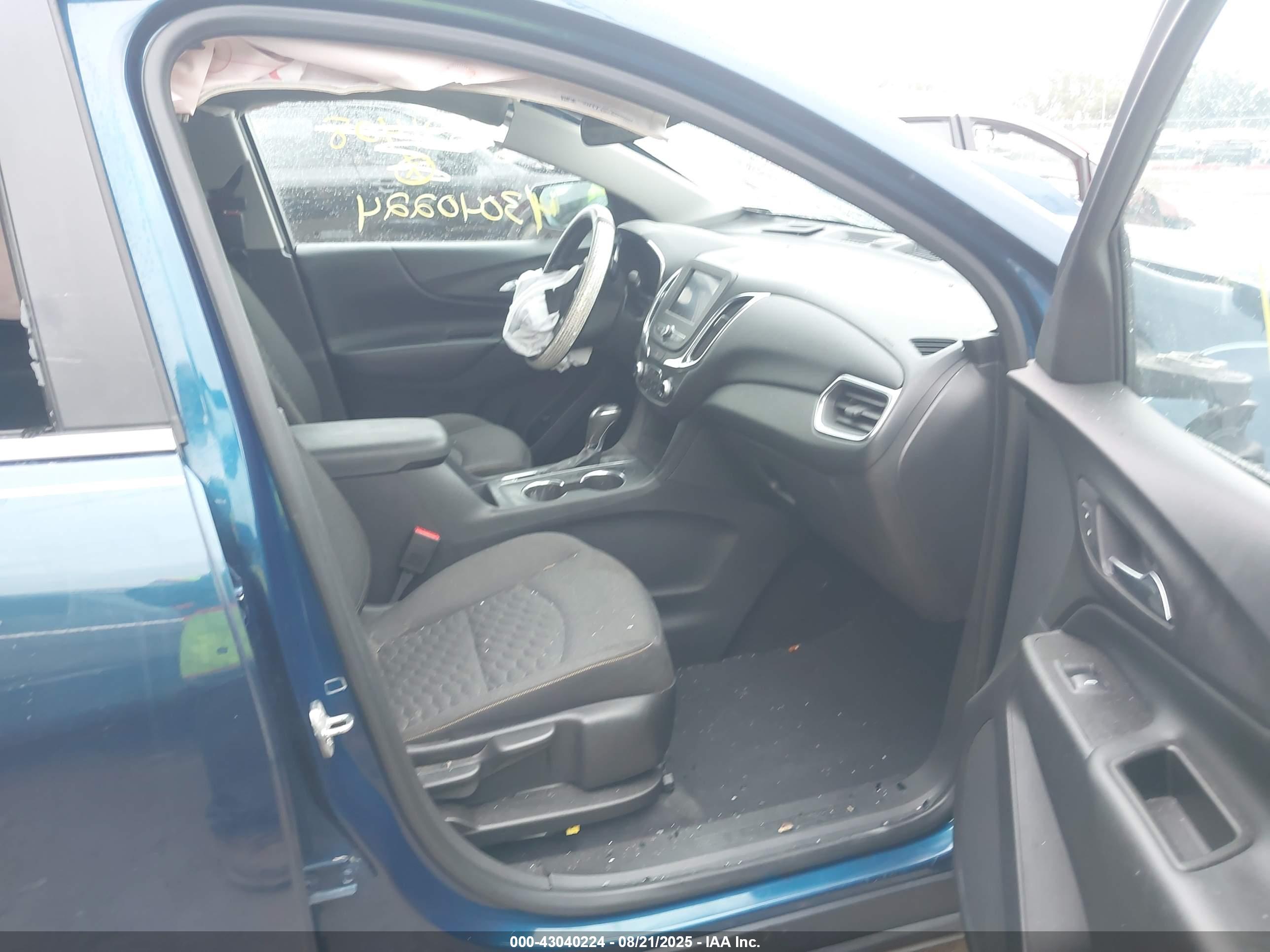 CHEVROLET EQUINOX image 5