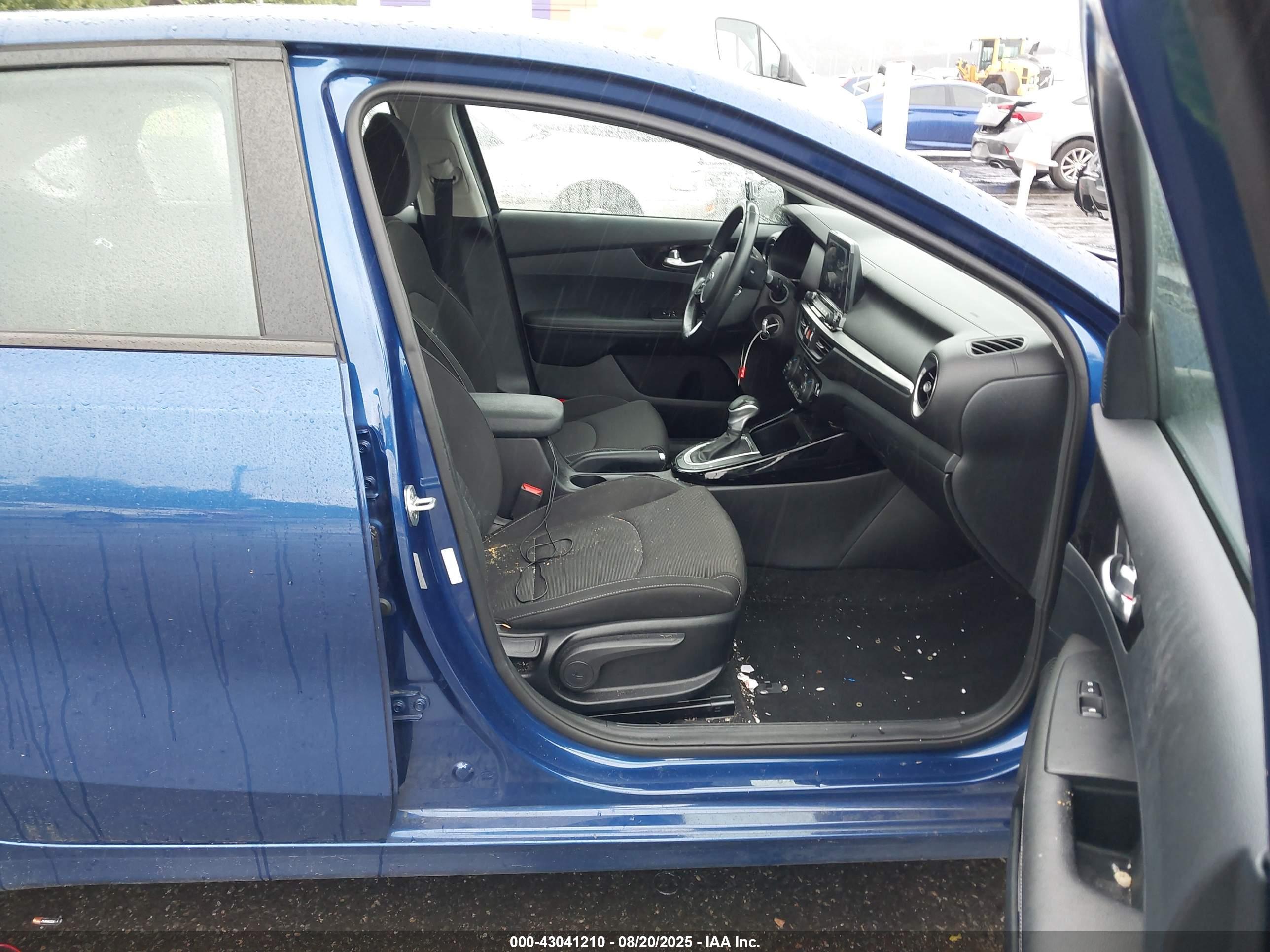 KIA FORTE image 5