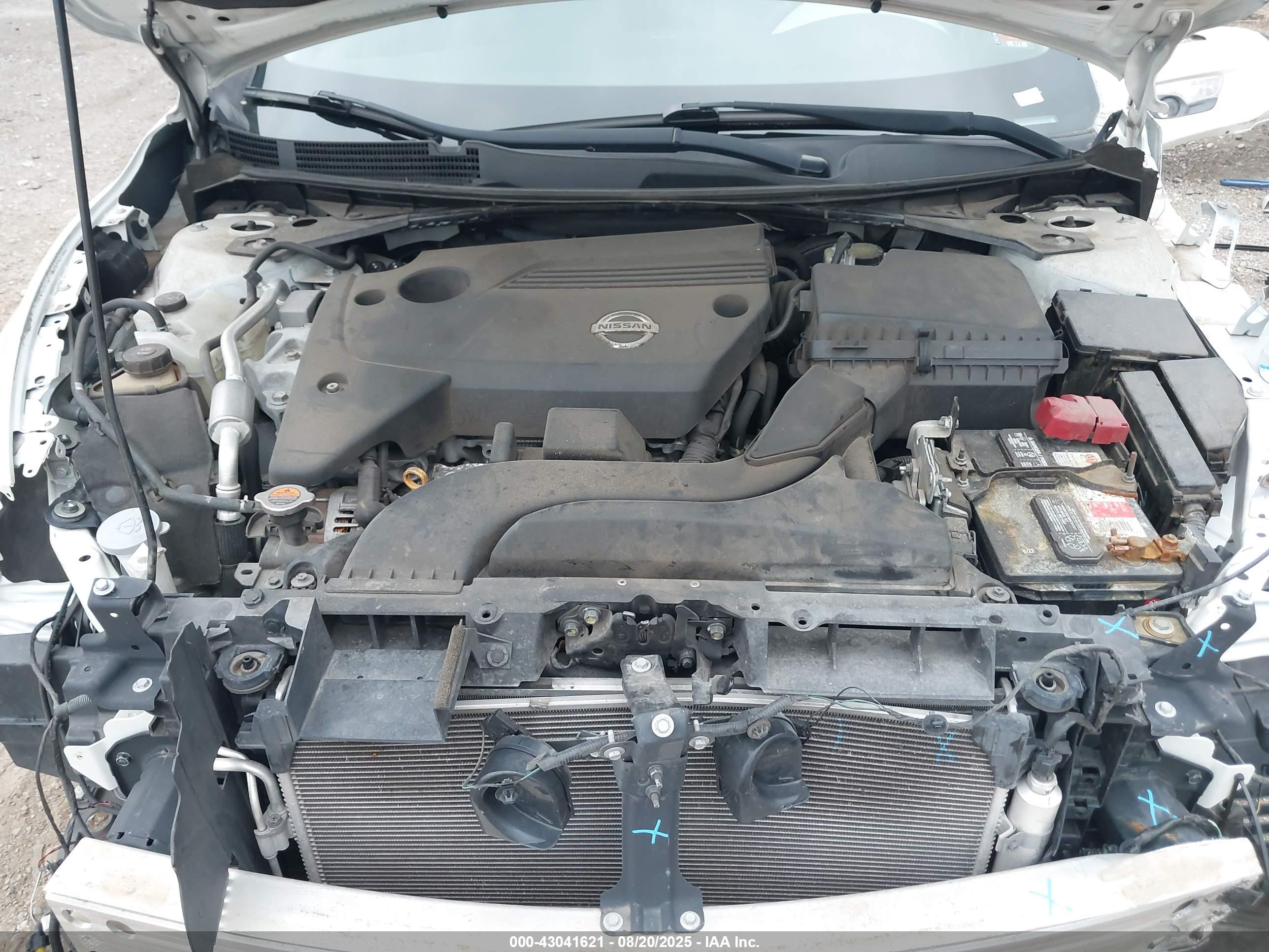 NISSAN ALTIMA image 10