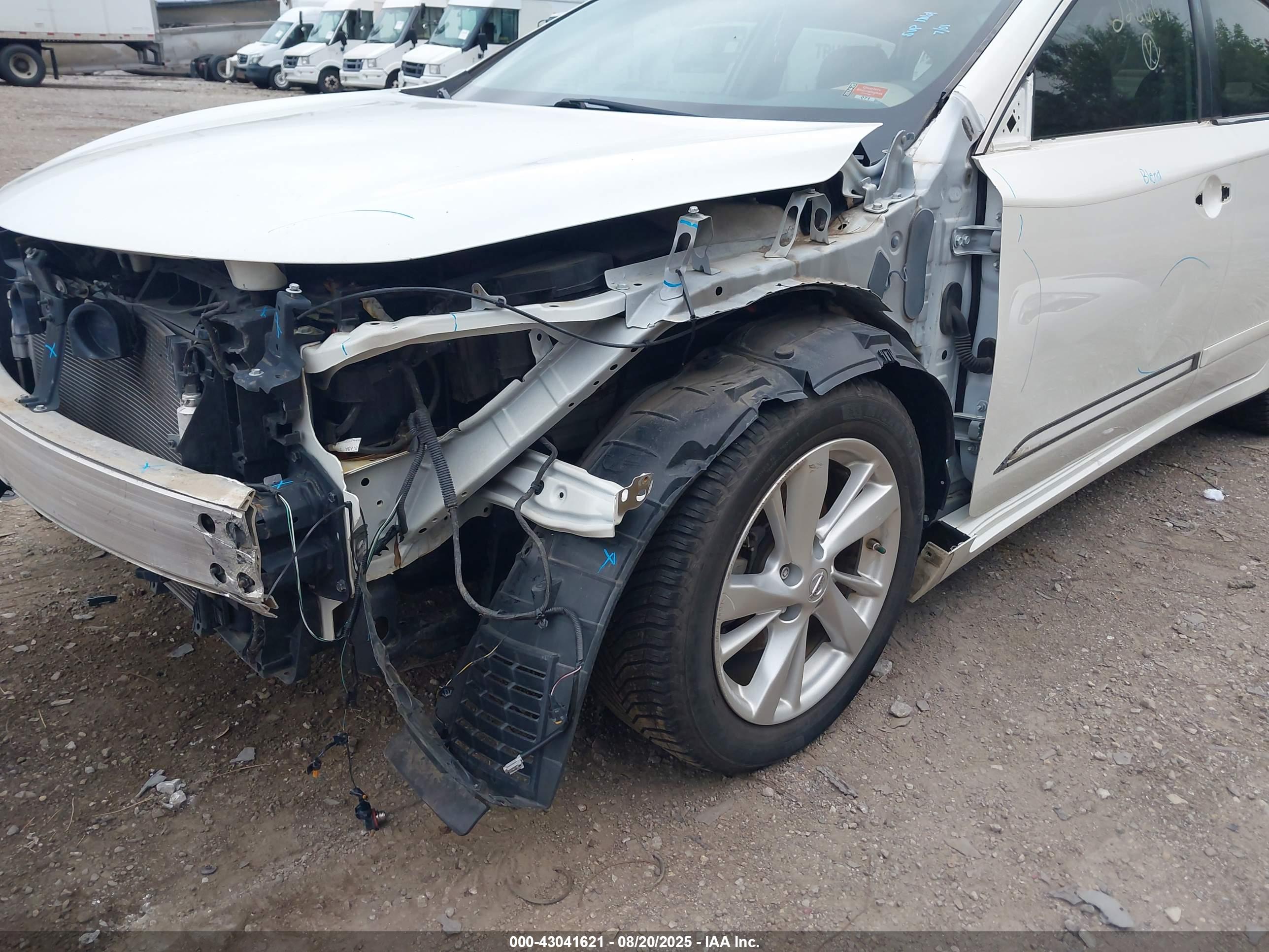 NISSAN ALTIMA image 6
