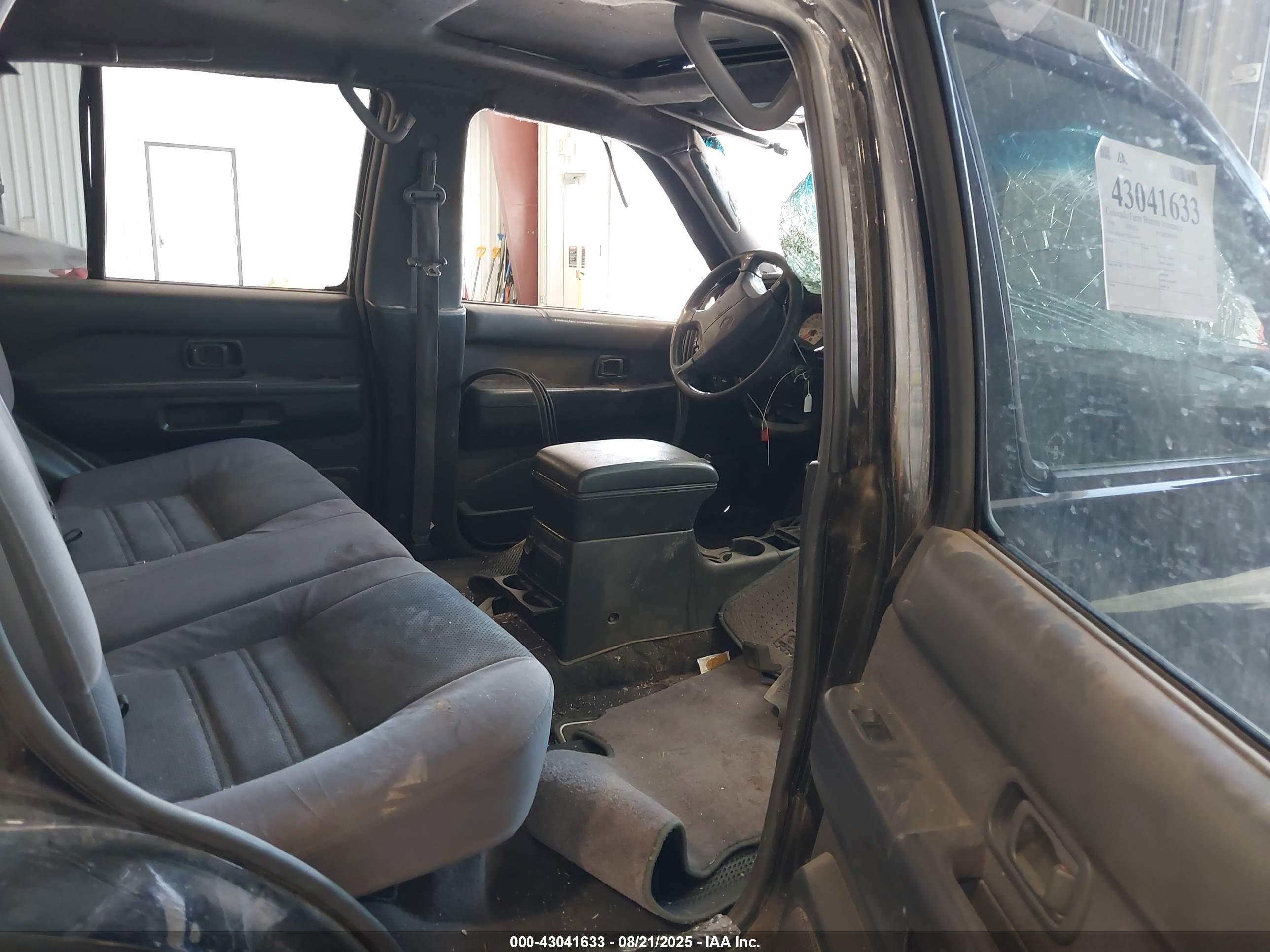 NISSAN PATHFINDER image 8