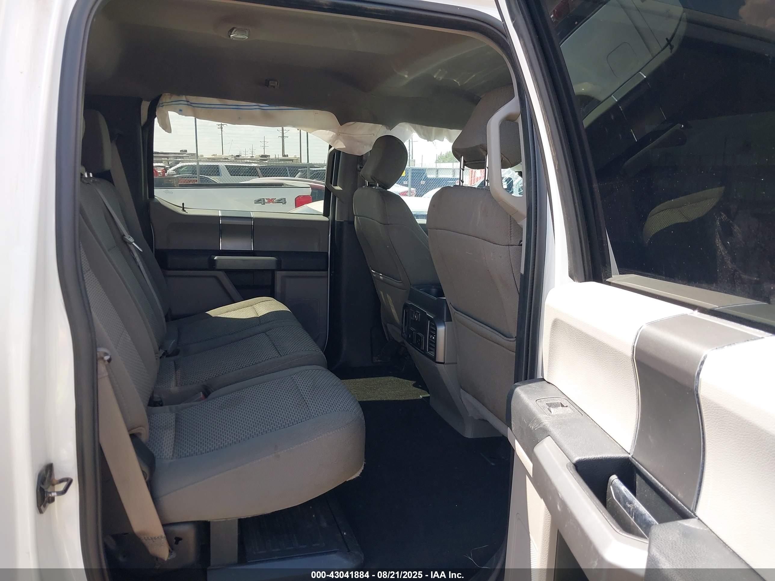 FORD F-250 image 8