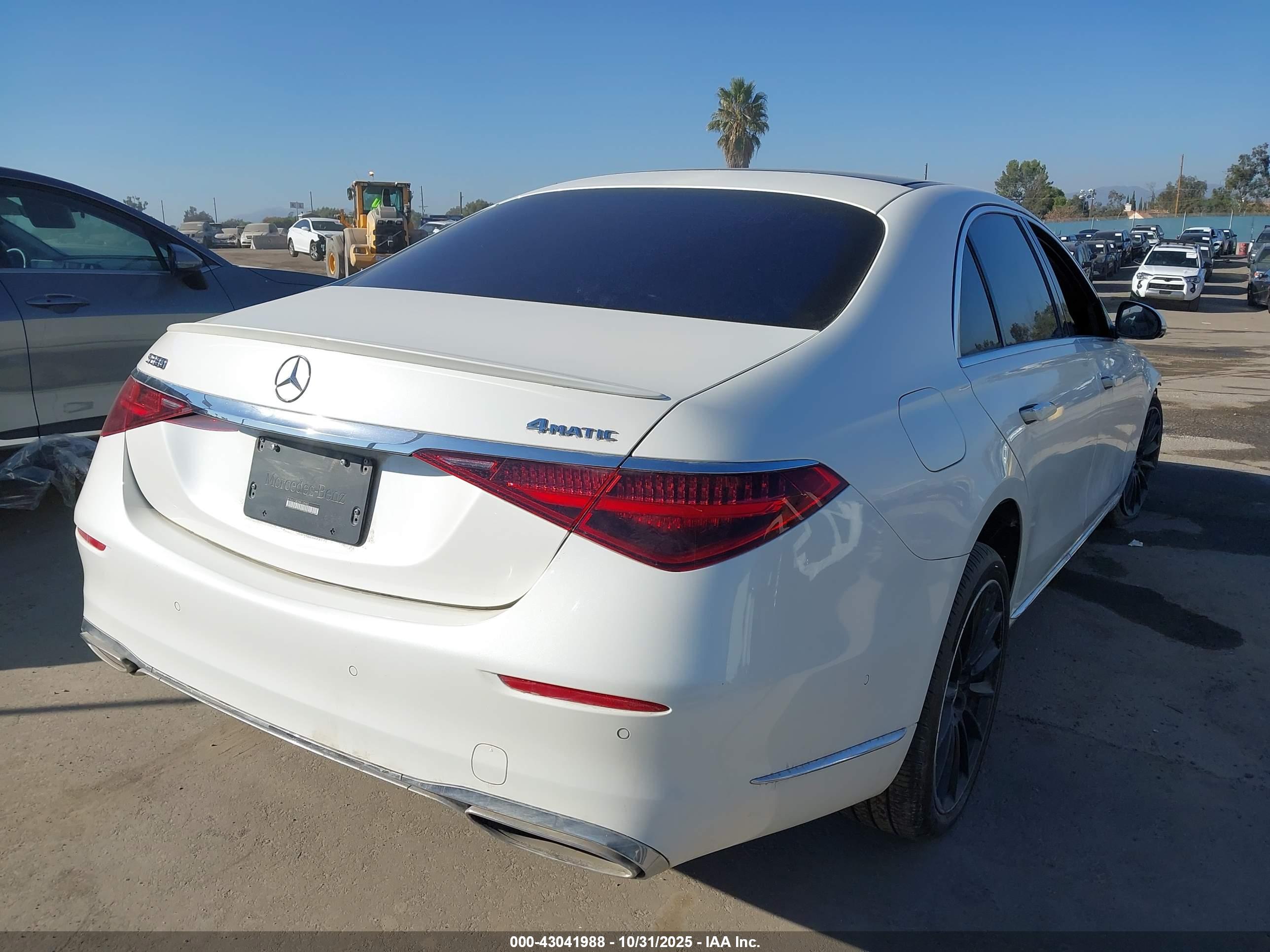 MERCEDES-BENZ S image 4
