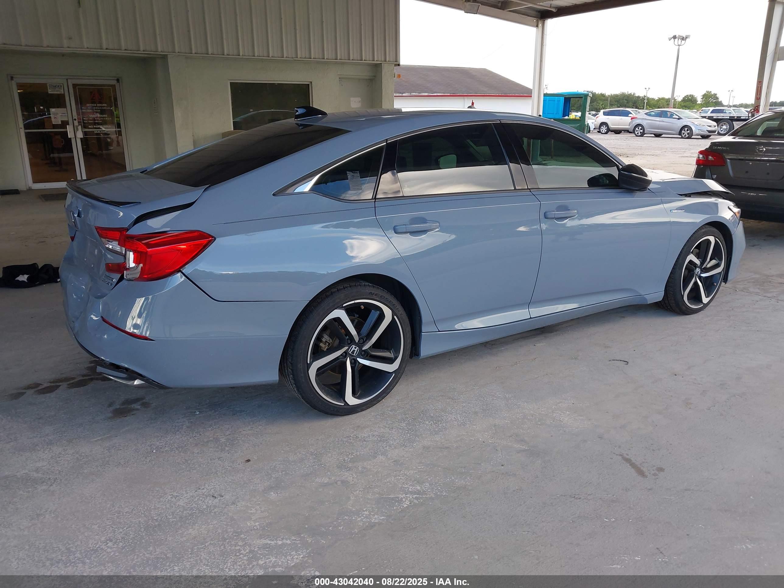 HONDA ACCORD image 4
