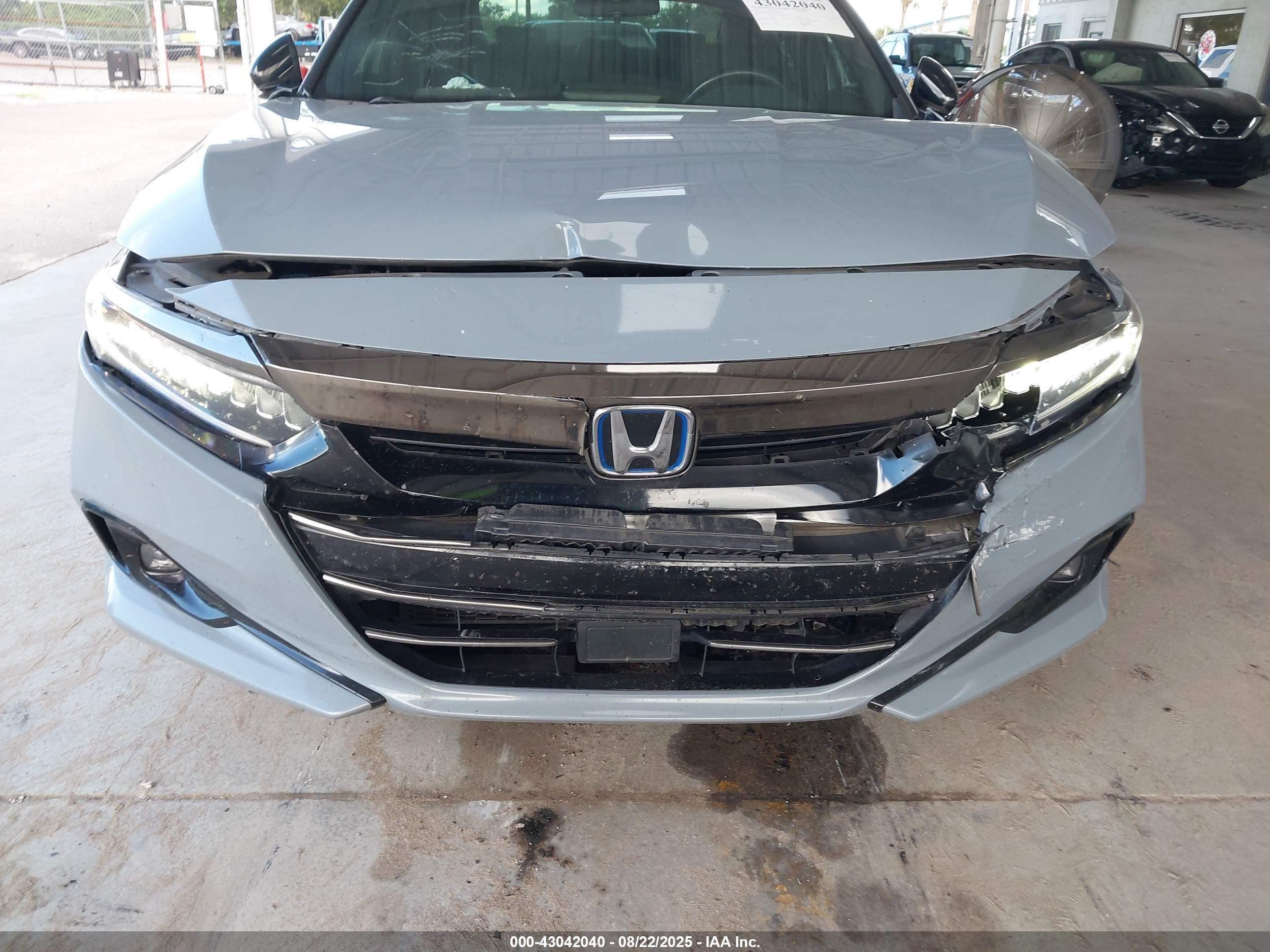 HONDA ACCORD image 6