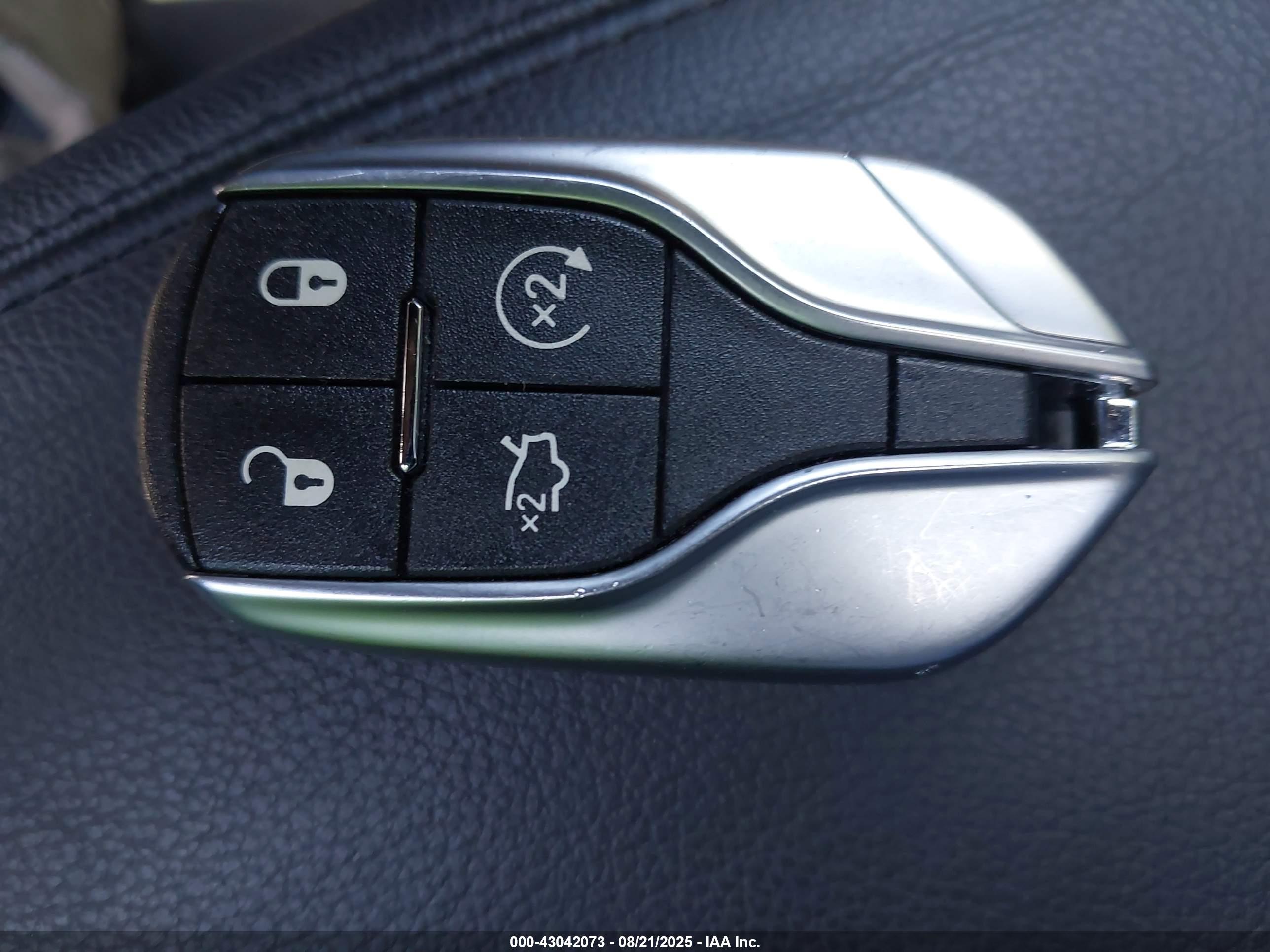 MASERATI GHIBLI image 11