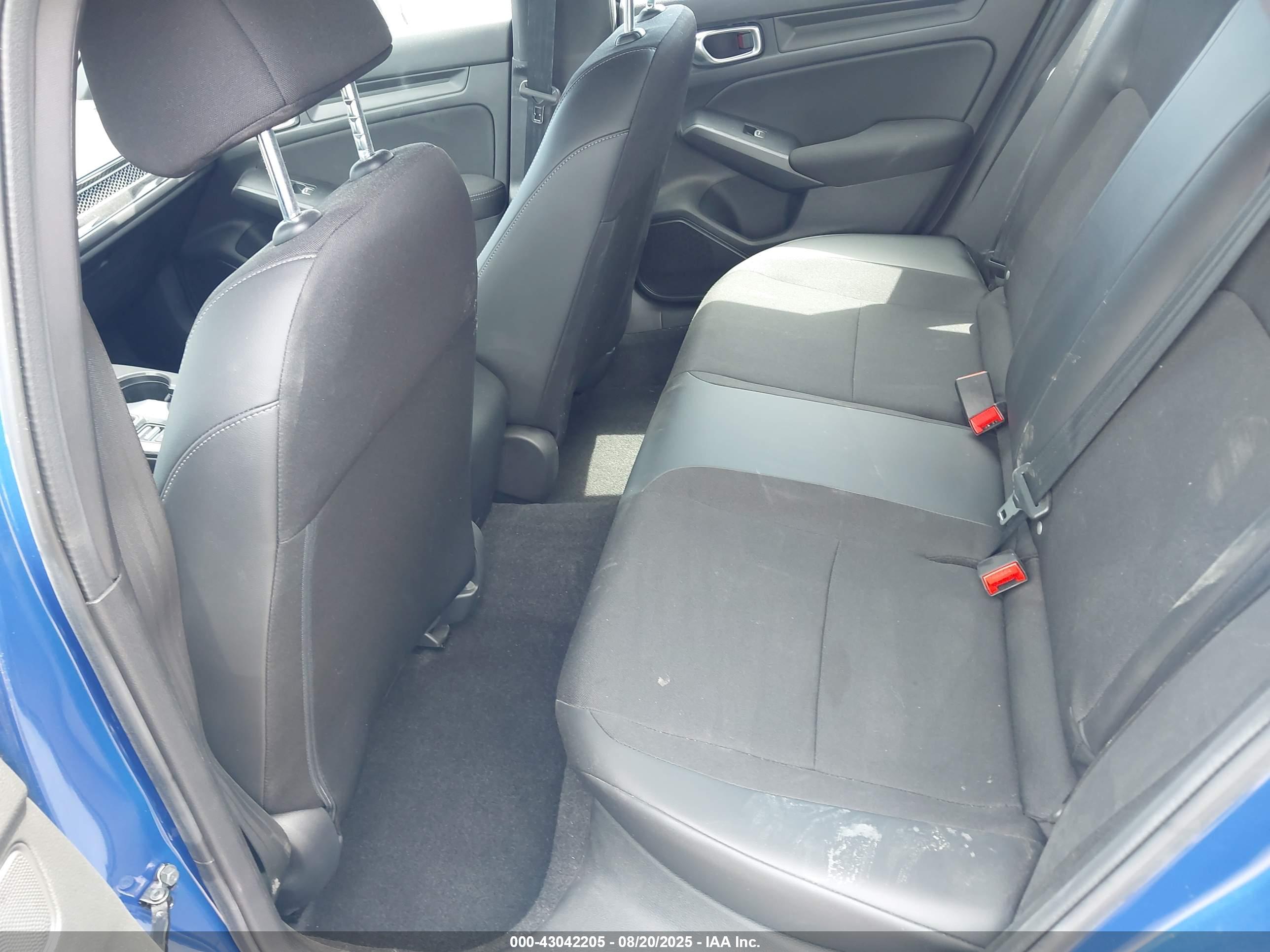 HONDA CIVIC image 8