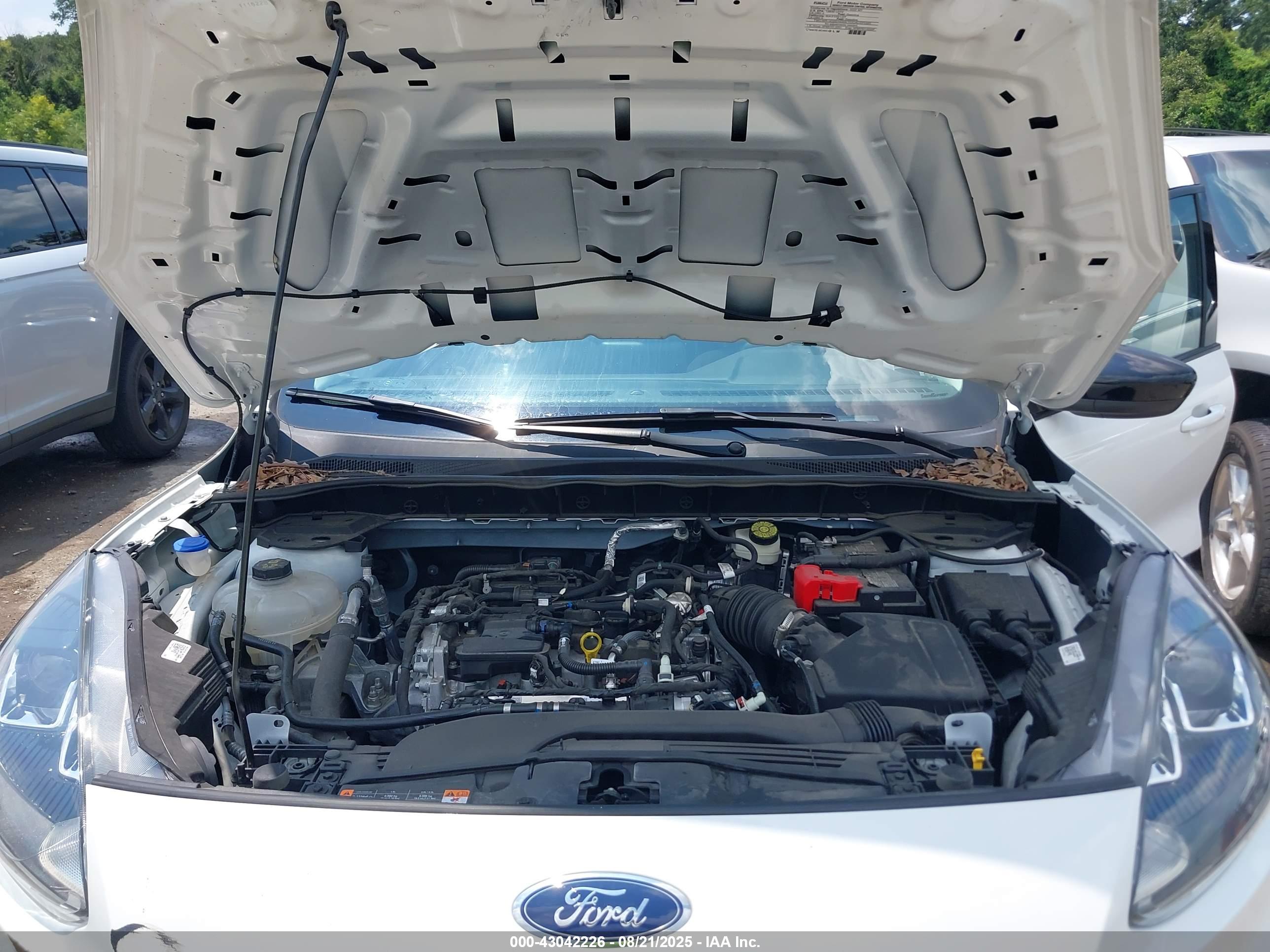 FORD ESCAPE image 10