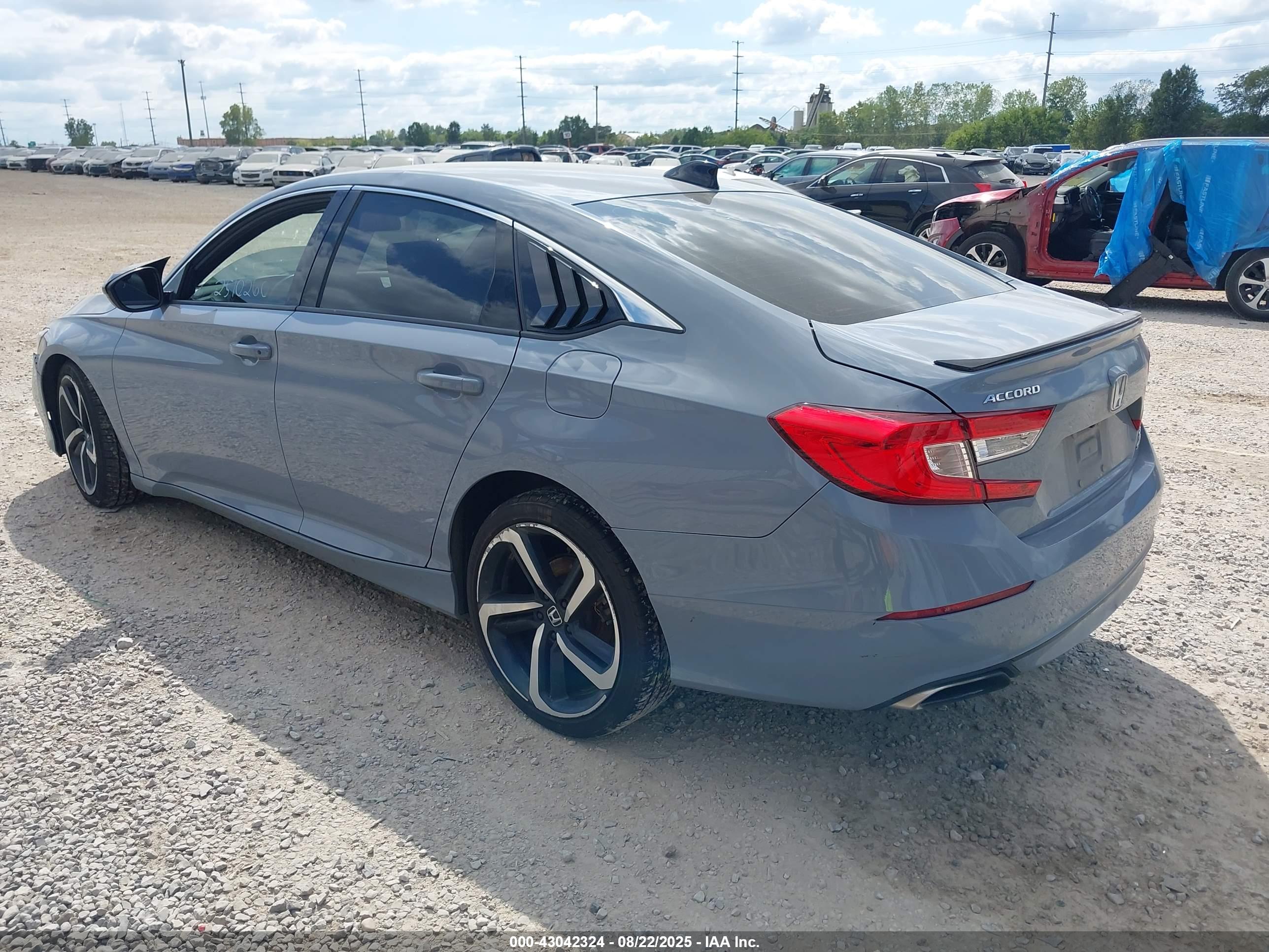 HONDA ACCORD image 3
