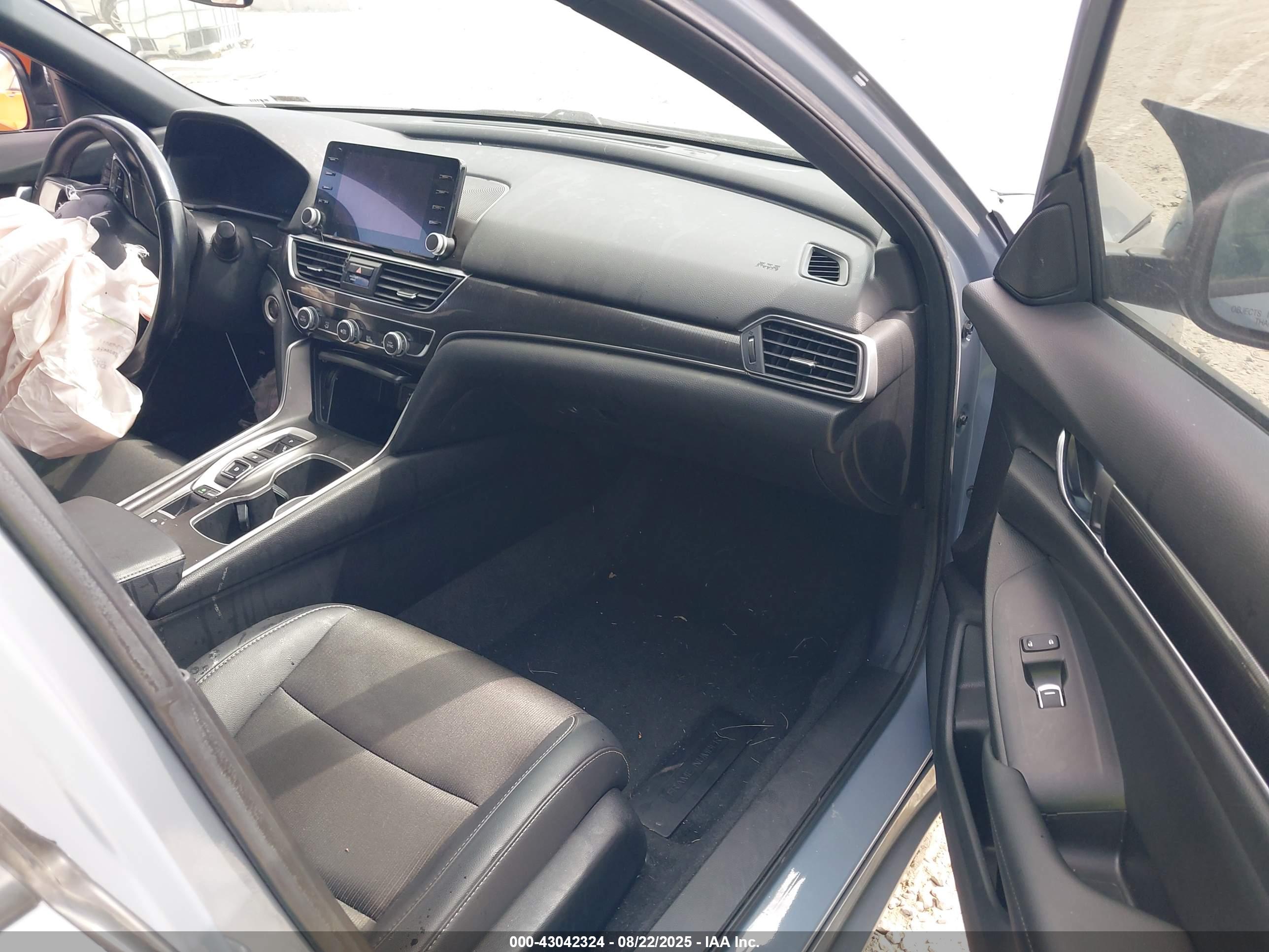 HONDA ACCORD image 5
