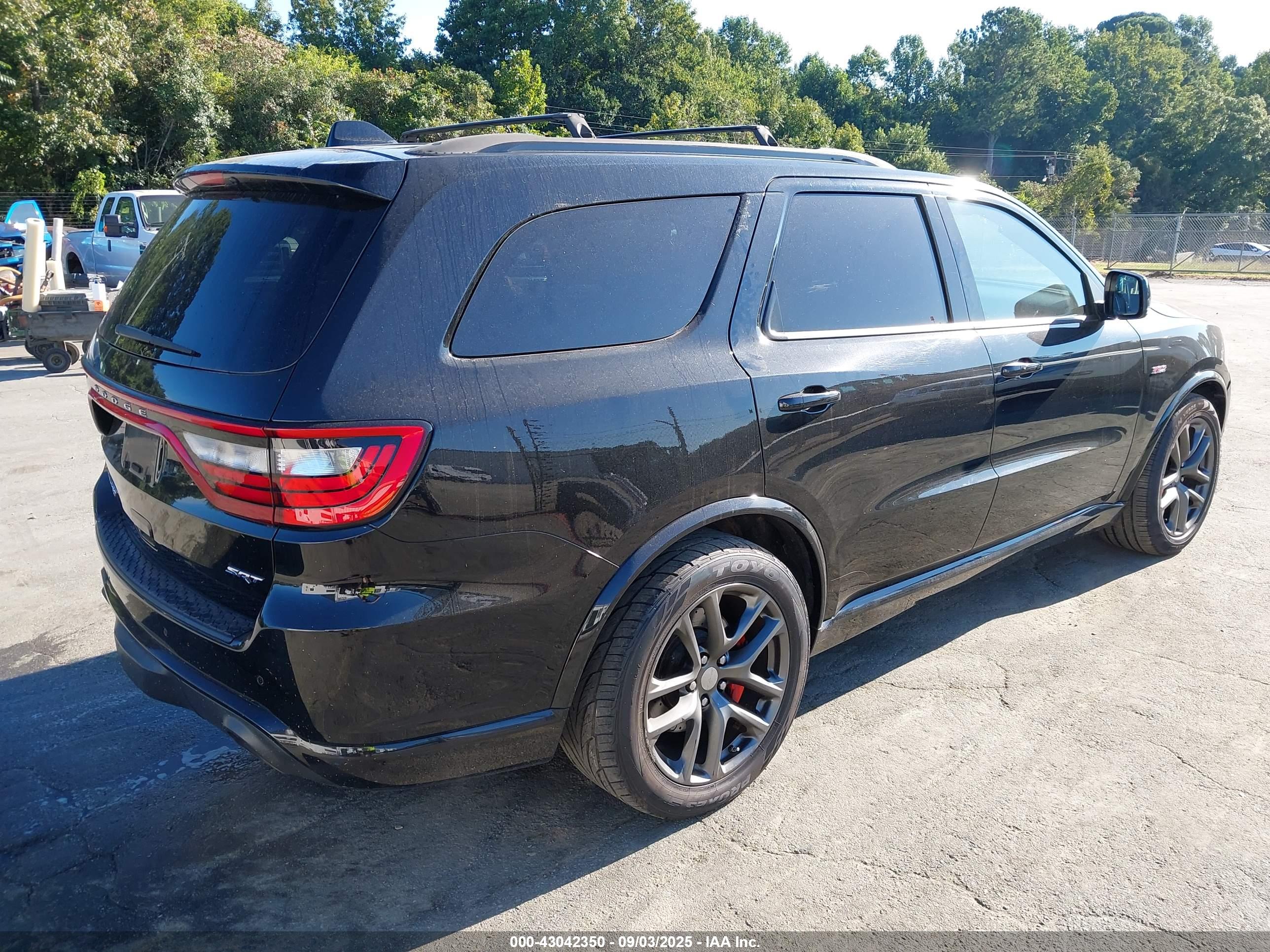 DODGE DURANGO image 4