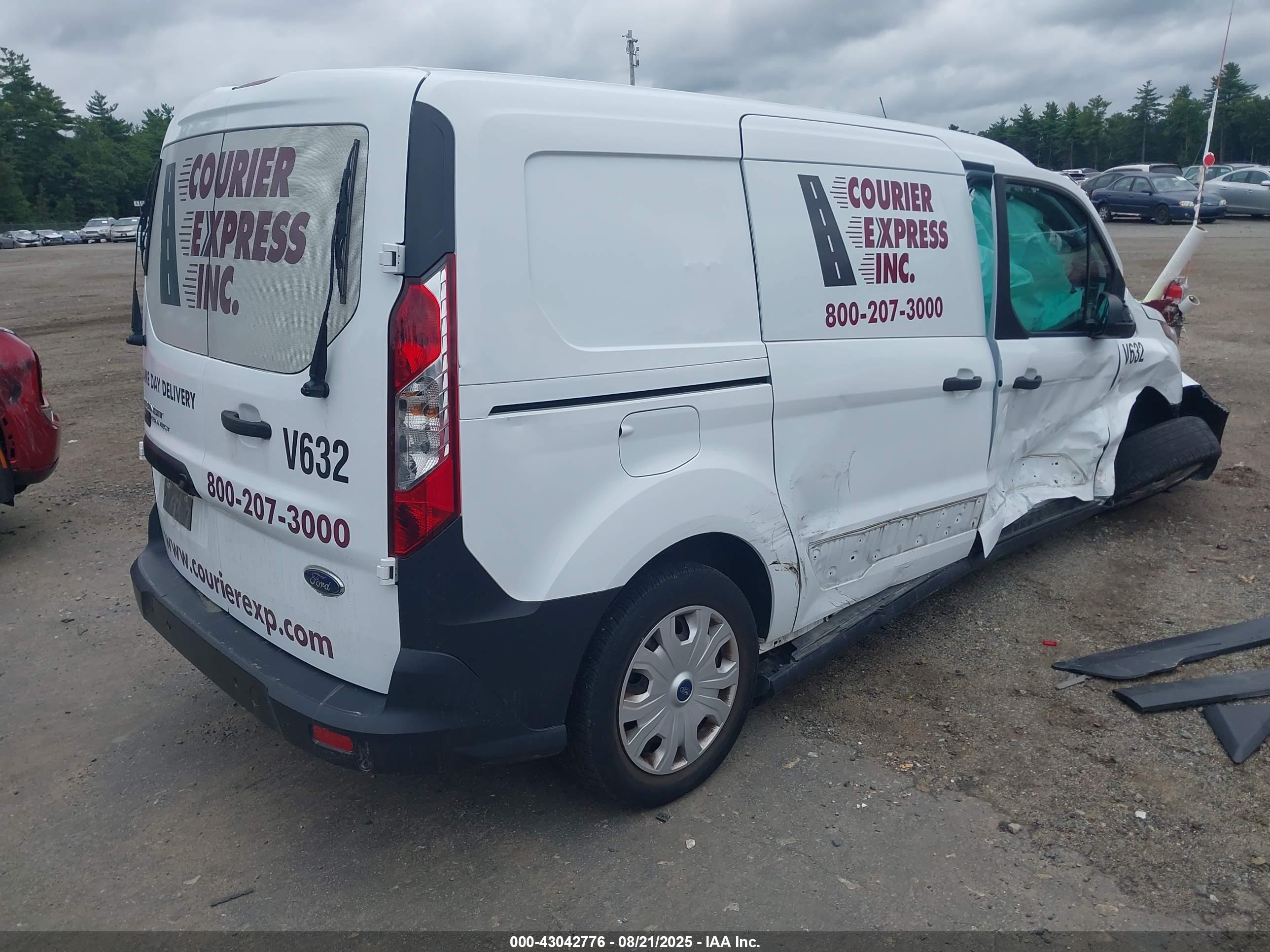 FORD TRANSIT image 4