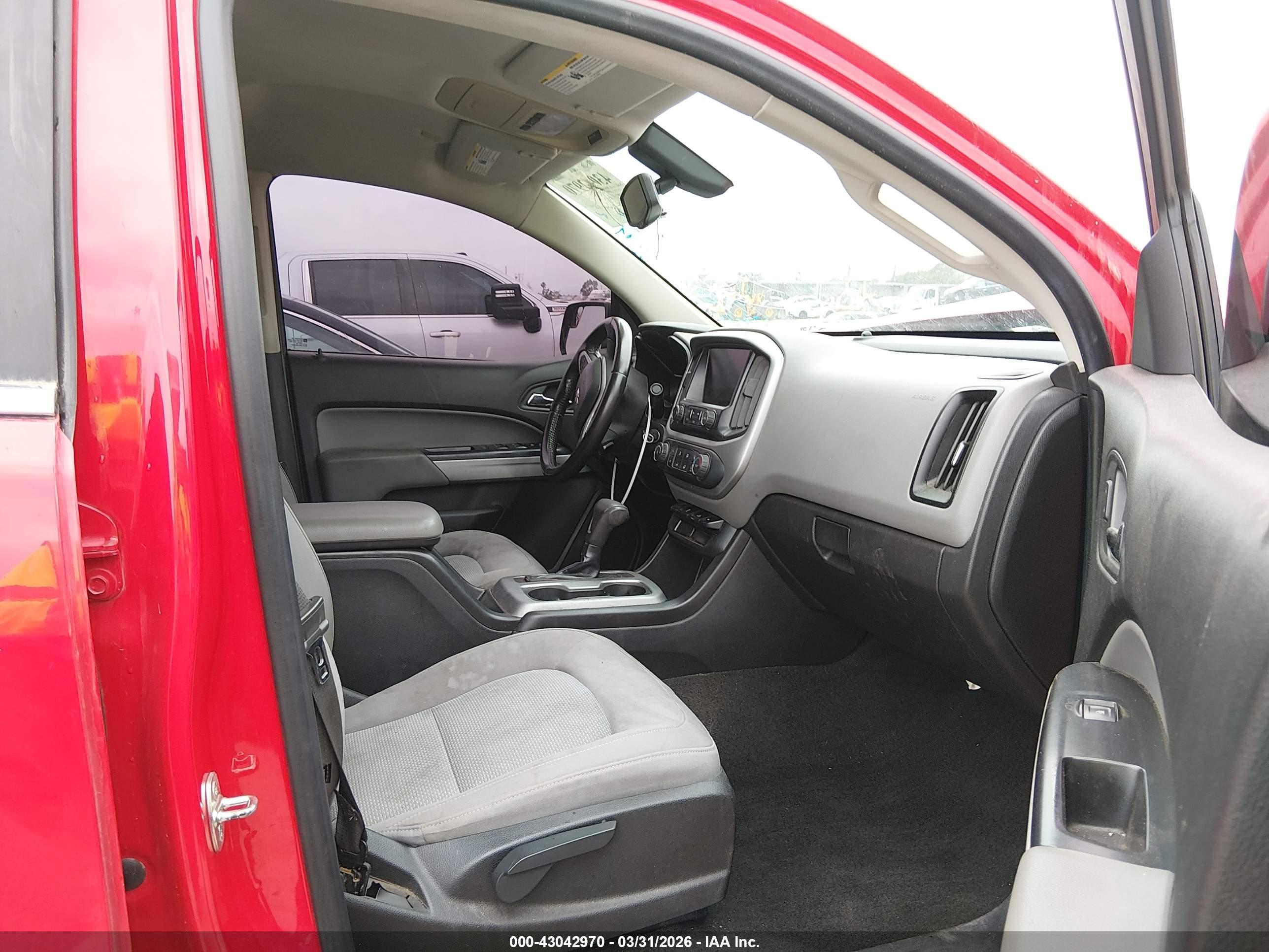 CHEVROLET COLORADO image 5