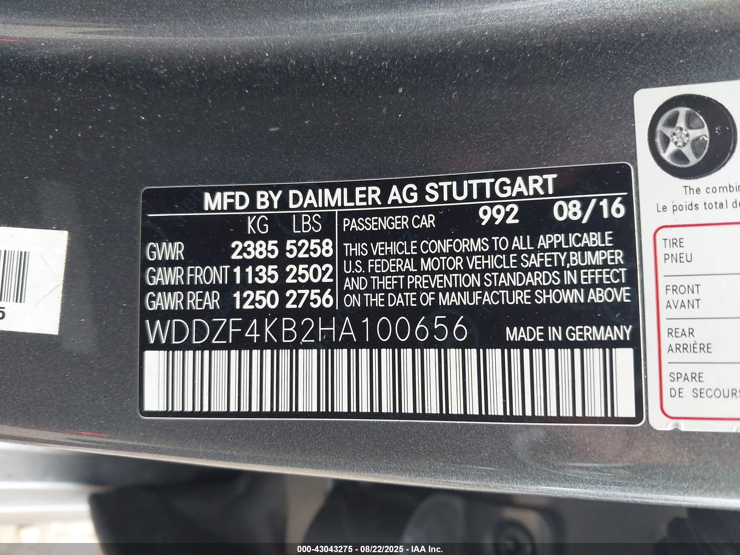 MERCEDES-BENZ E image 9