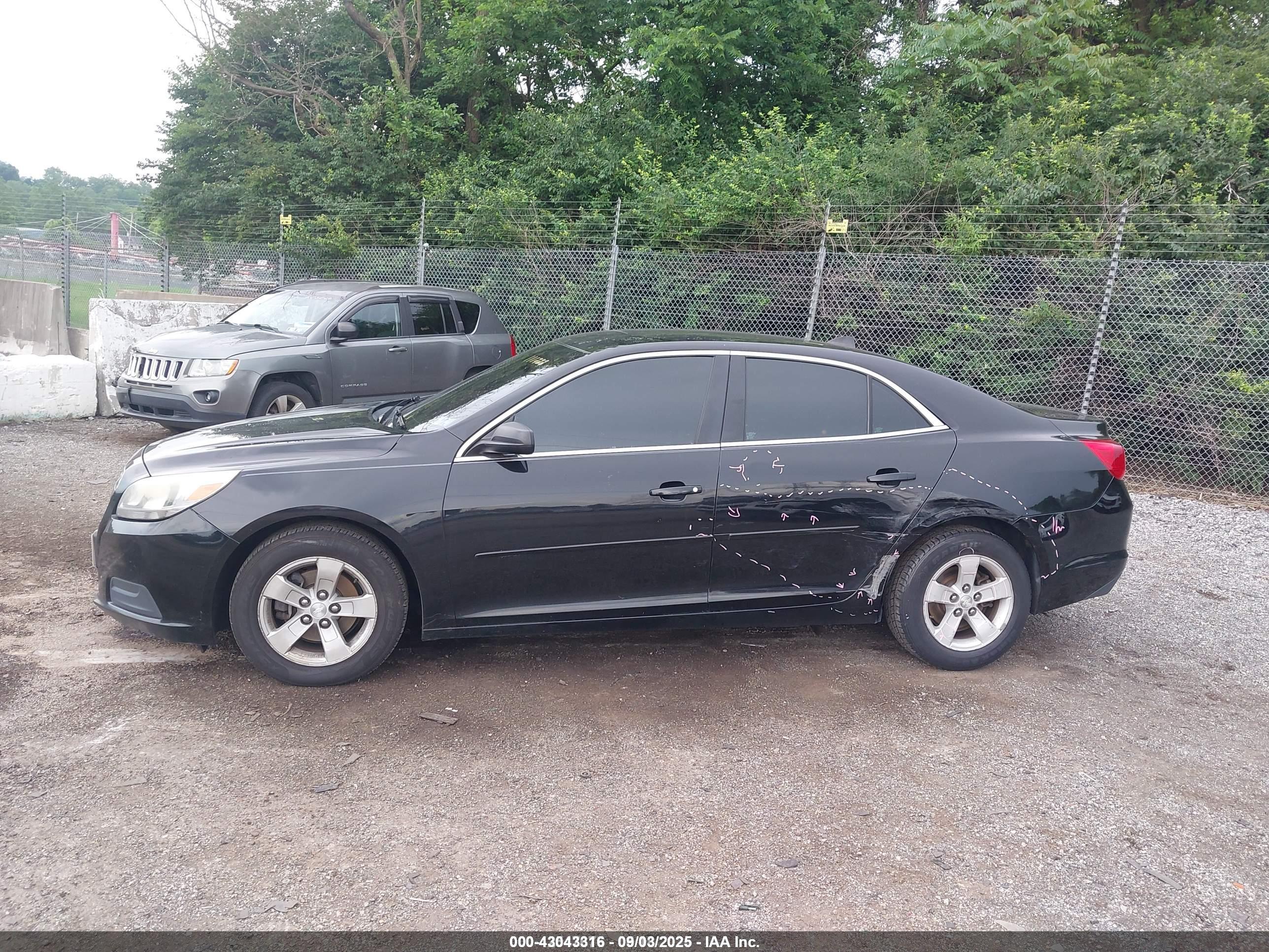 CHEVROLET MALIBU image 6