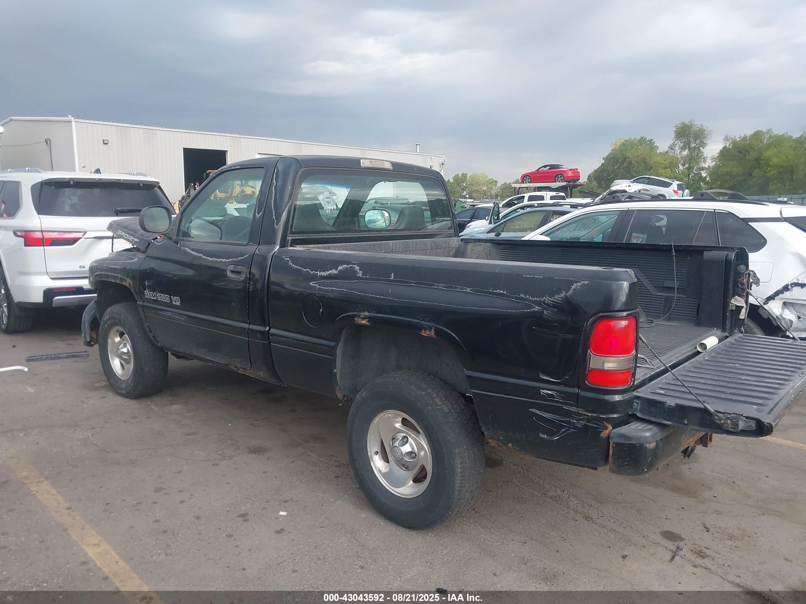 DODGE RAM image 3