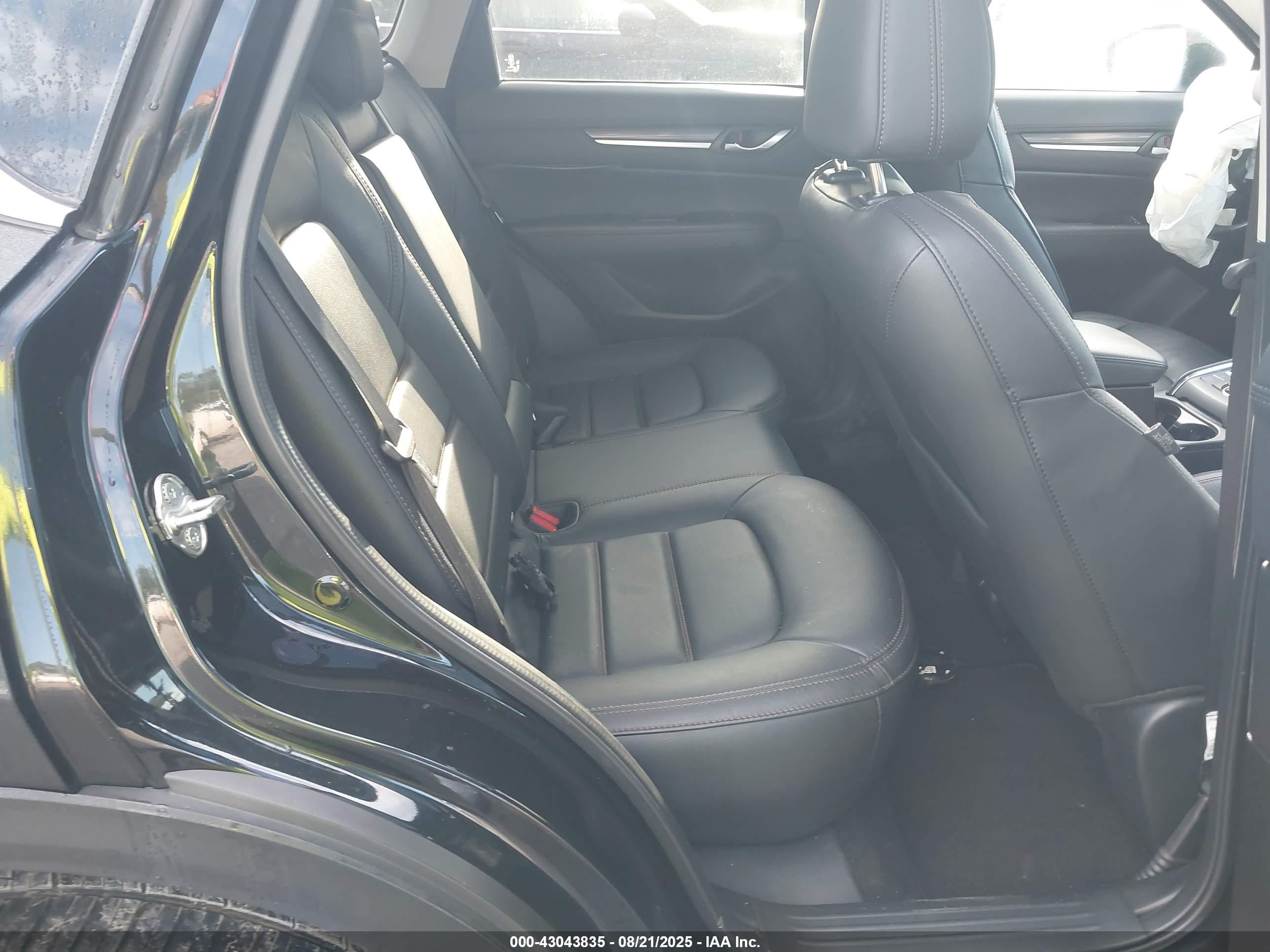 MAZDA CX-5 image 8