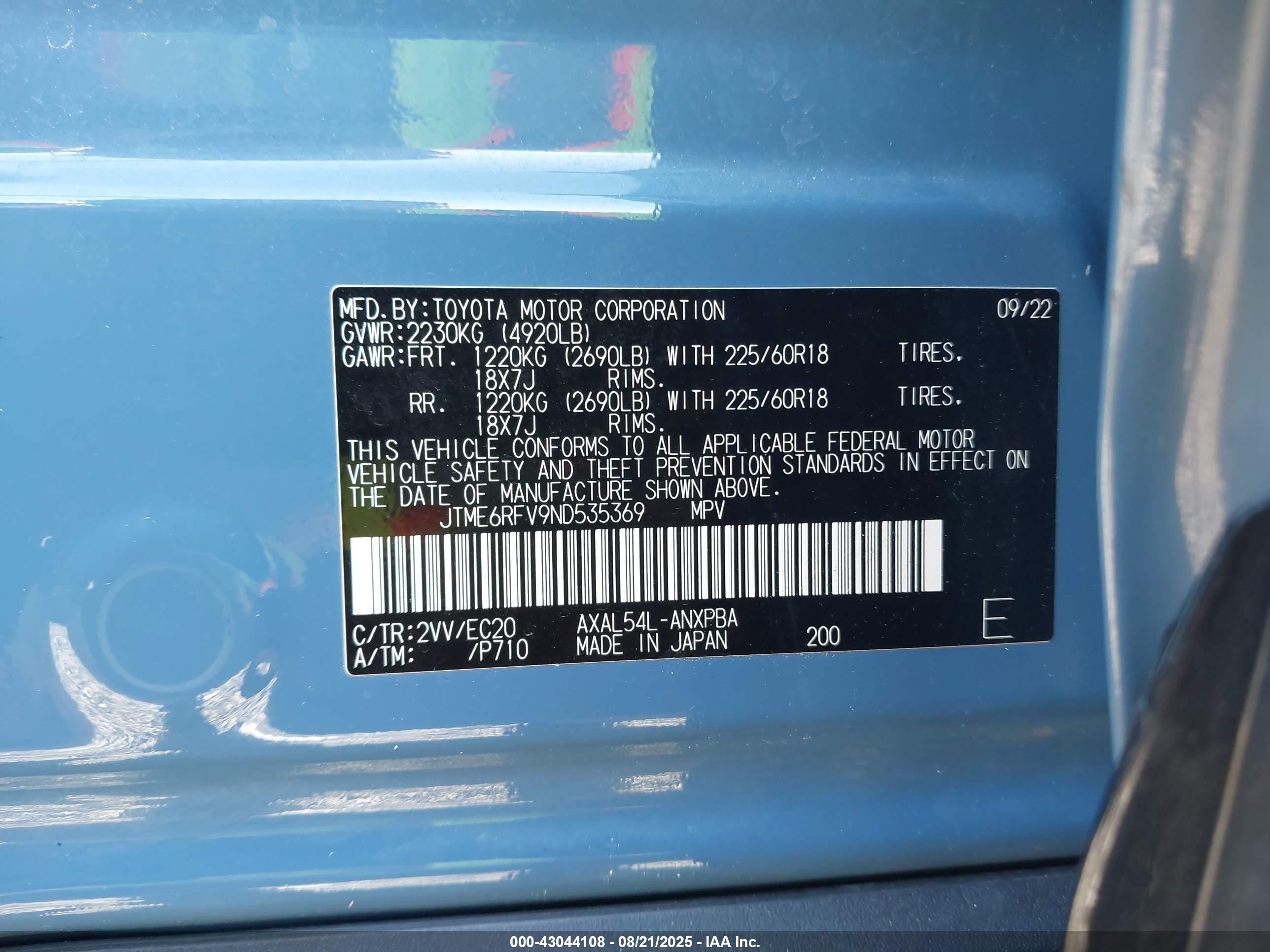 TOYOTA RAV4 image 9