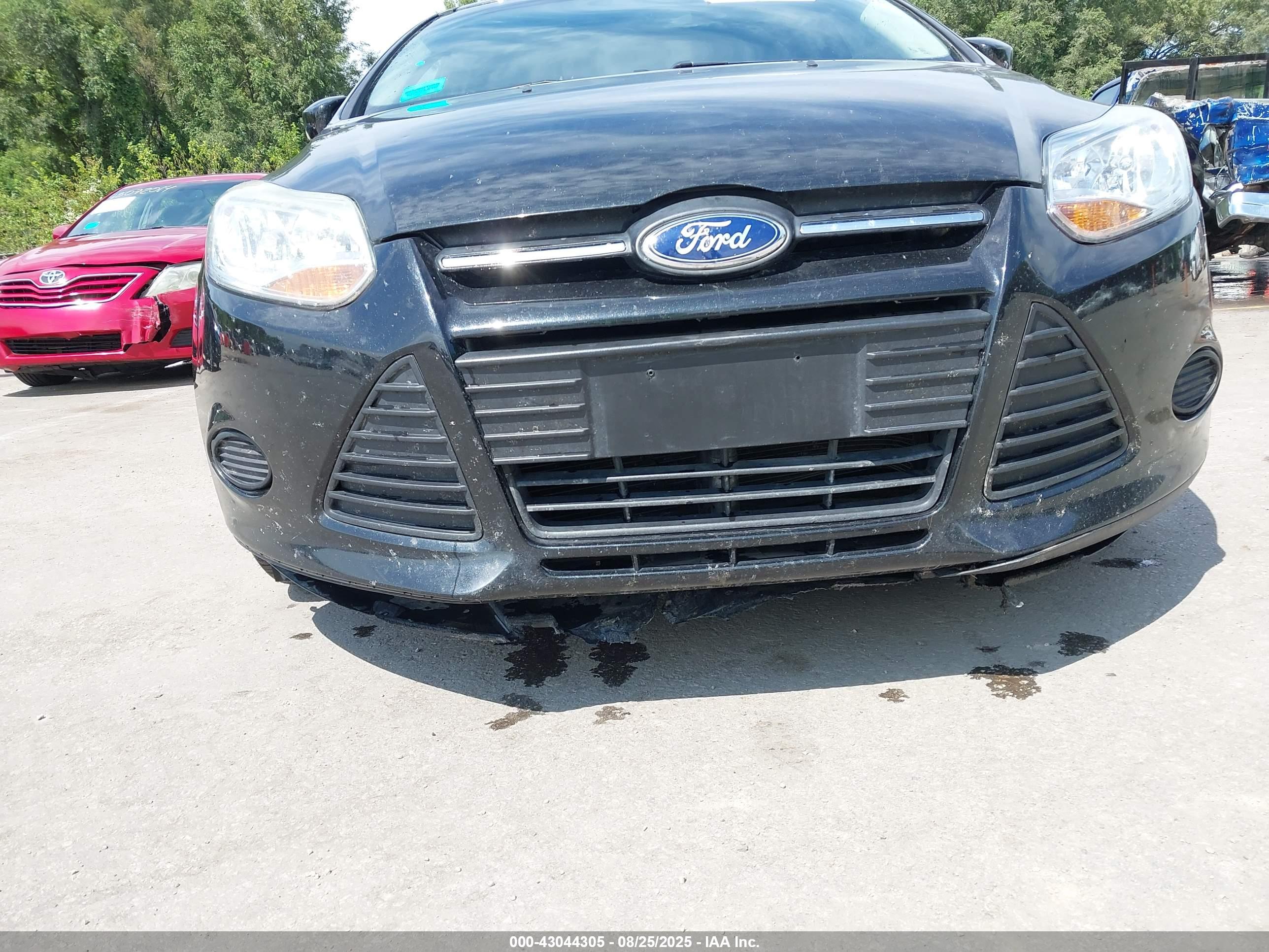 FORD FOCUS image 6