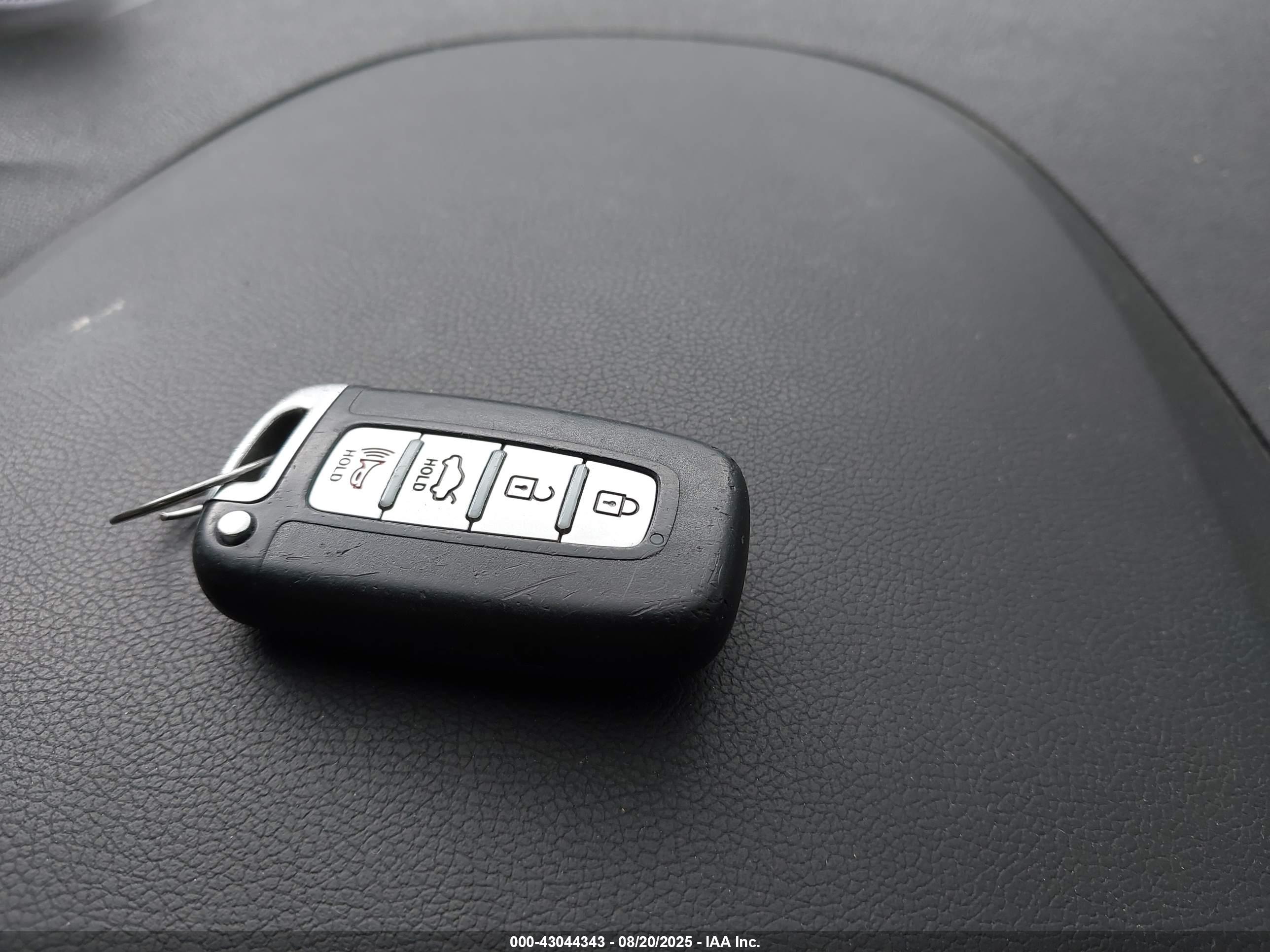 HYUNDAI SONATA image 11